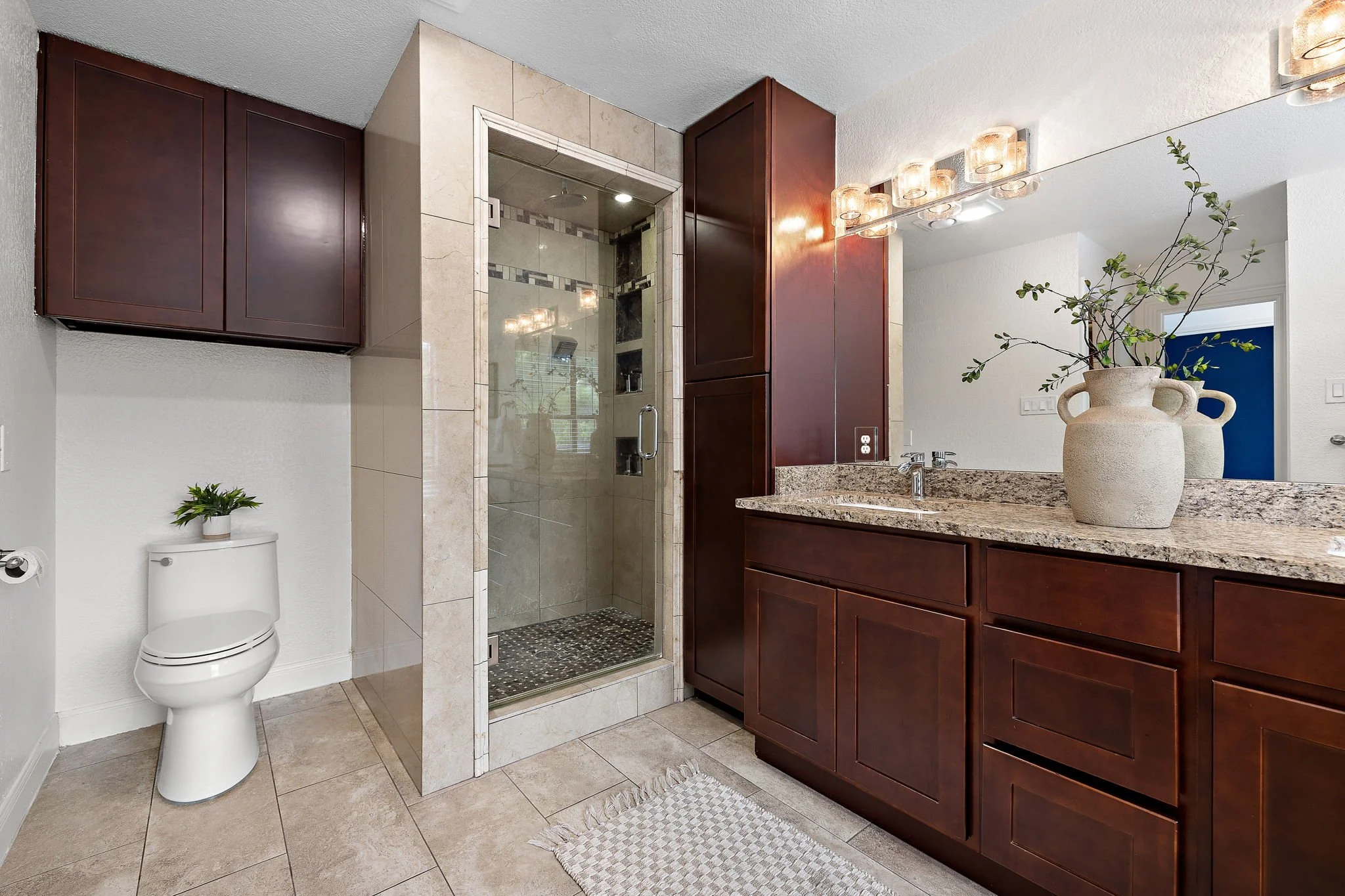 33-web-or-mls-10 Oak View KCP 060826 - 52.jpg