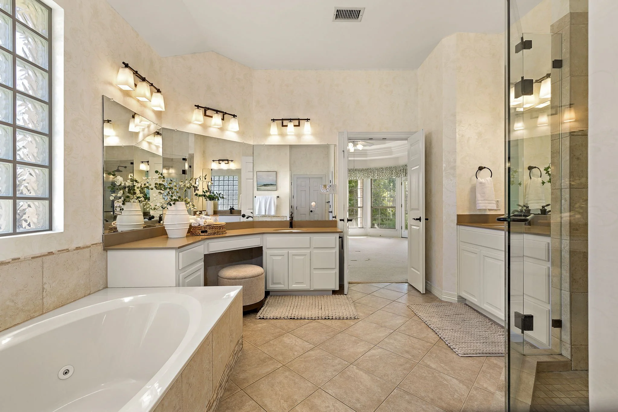 28-web-or-mls-14 Scenic Terrace KCP 102725 - 65.jpg