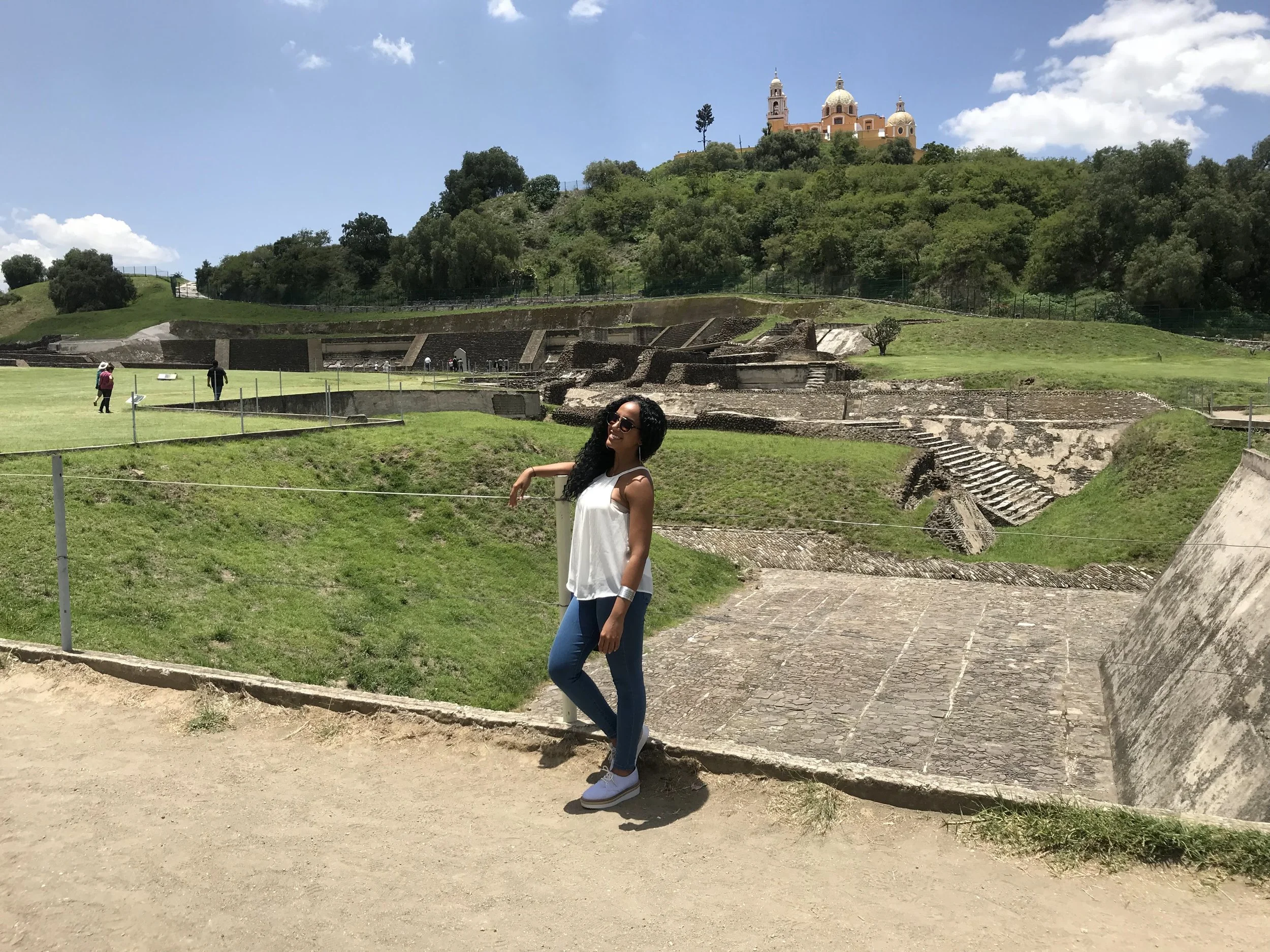 Piramides Cholula_Puebla_Magico_Raices_Nomadas.JPG