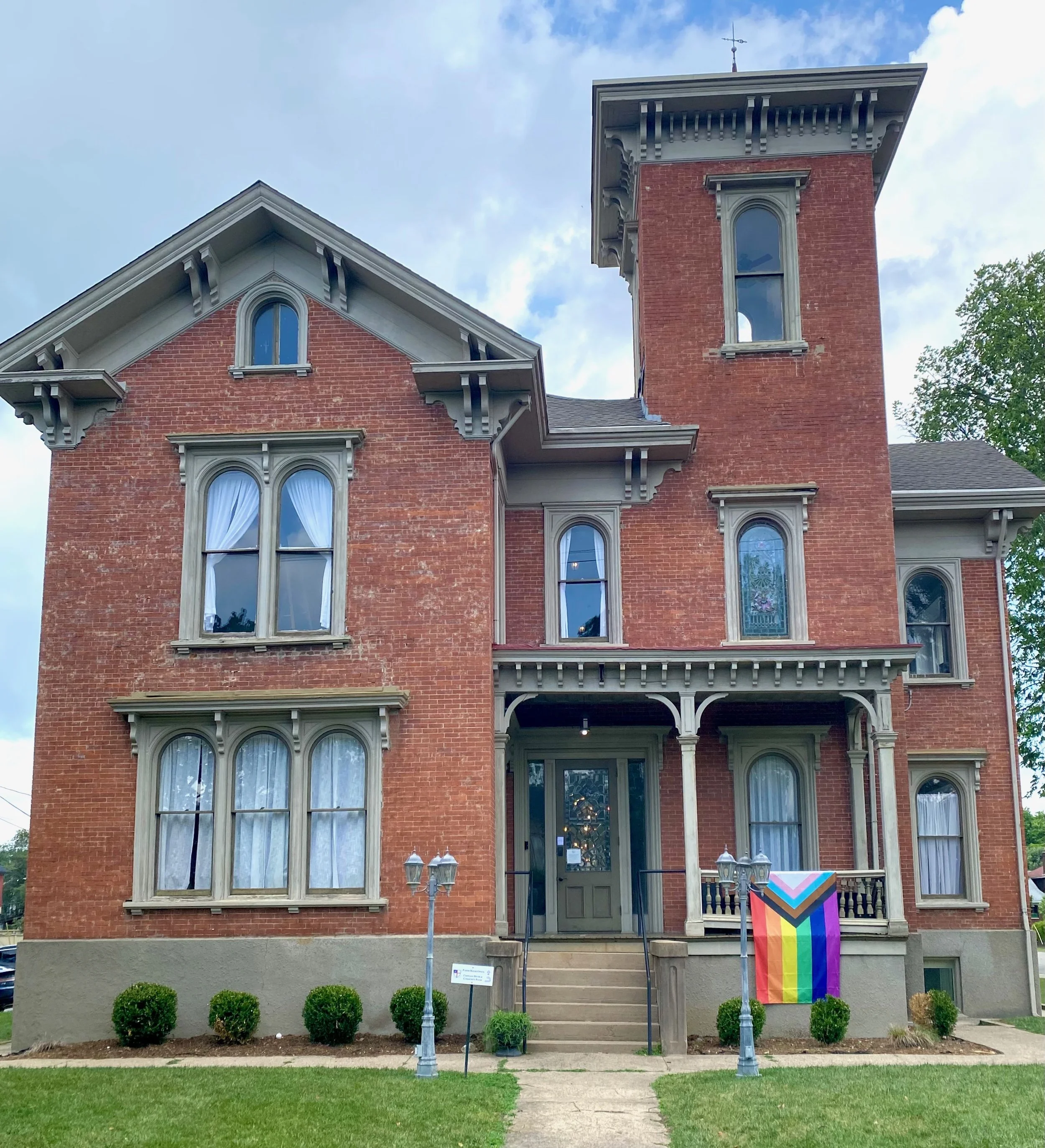 Historic Victorian Era Mansion Row in downtown New Albany, Indiana. The Kent House located across from the Culbertson Mansion.