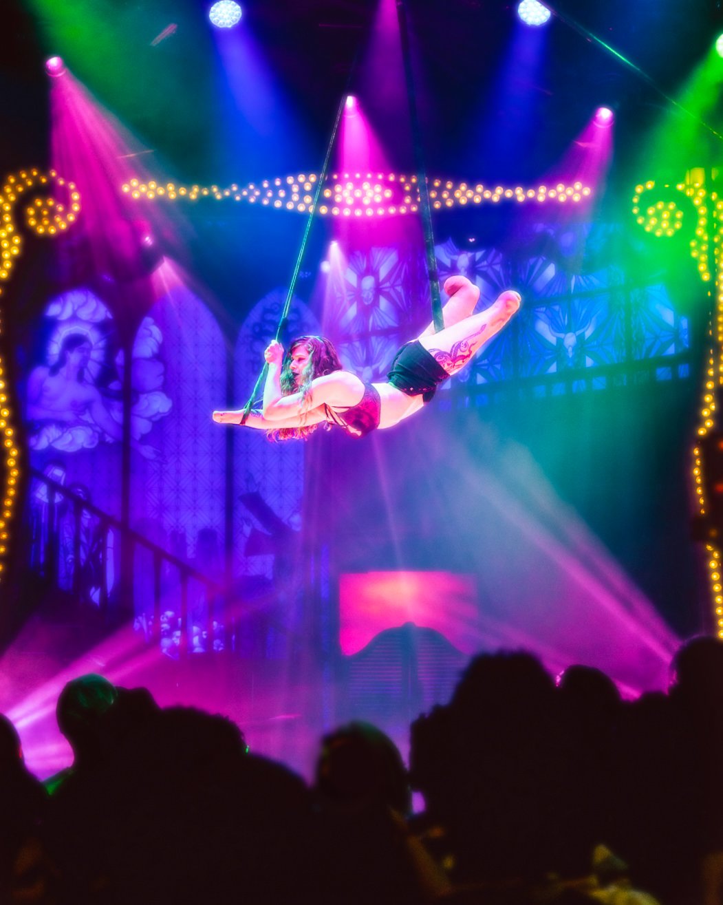 BangOut2-BrightLight-149_glow.jpg