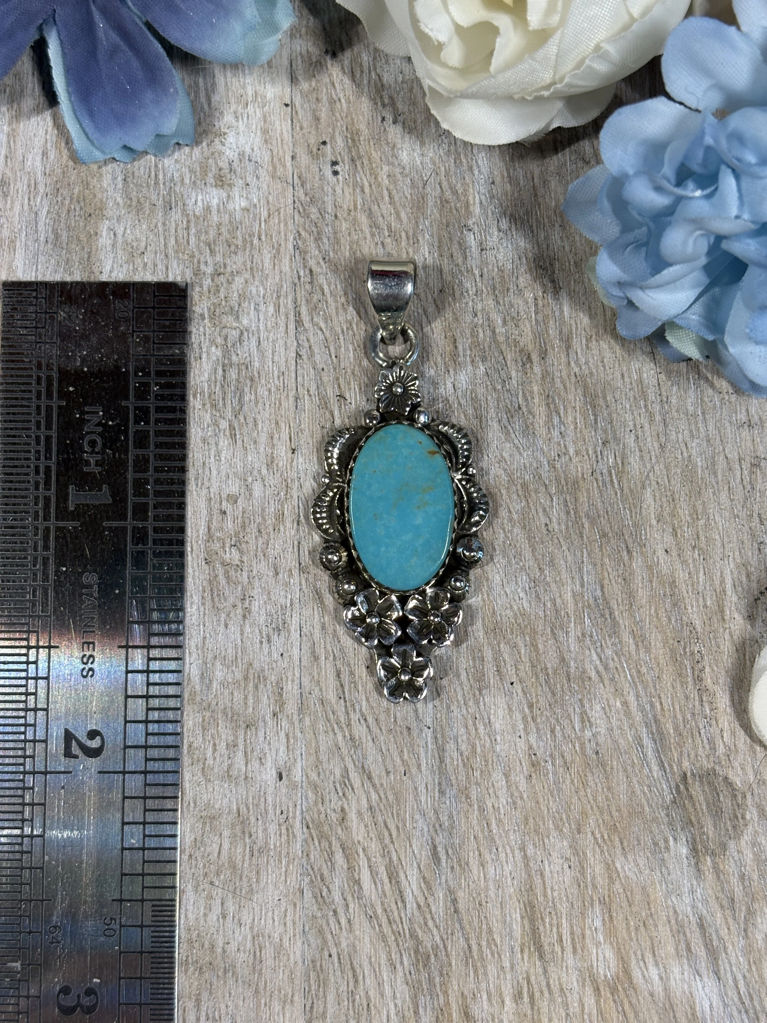 Kingman Turquoise pendant 11.JPG
