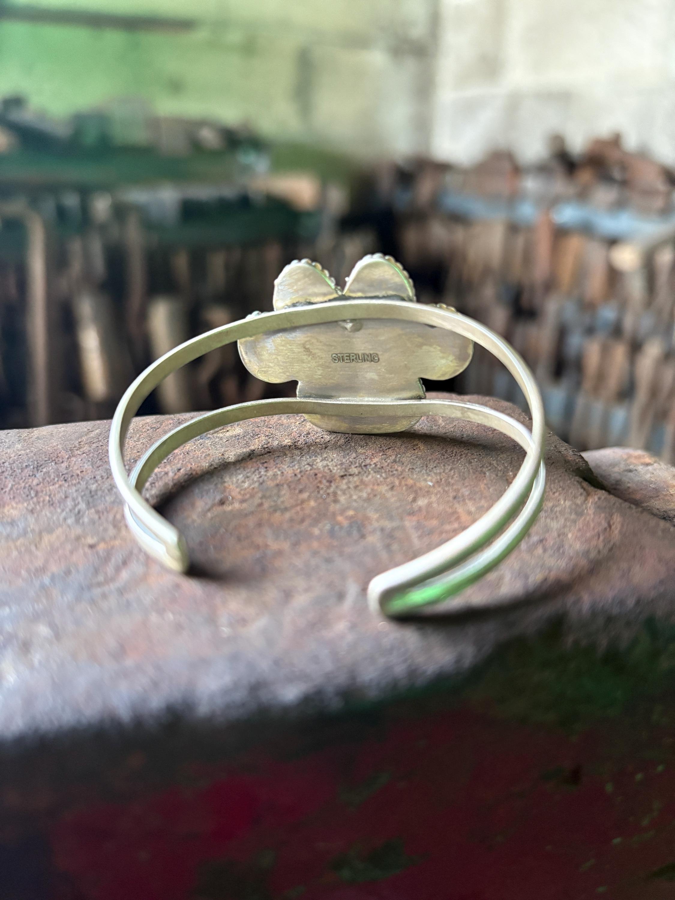 https://i.etsystatic.com/53705586/r/il/d23d71/6958085427/il_fullxfull.6958085427_46x6.jpg