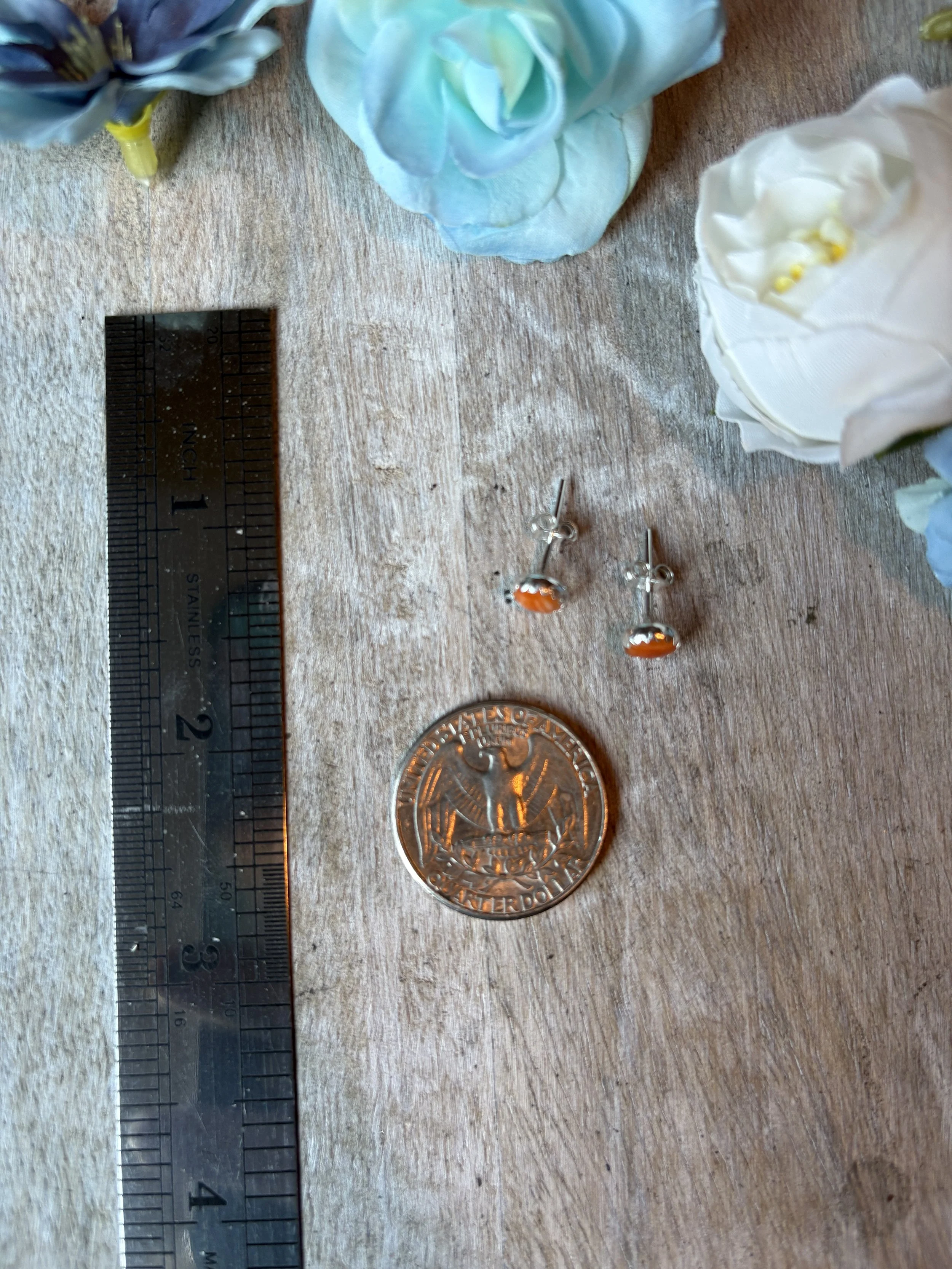 orange spiny stud earrings 5.JPG