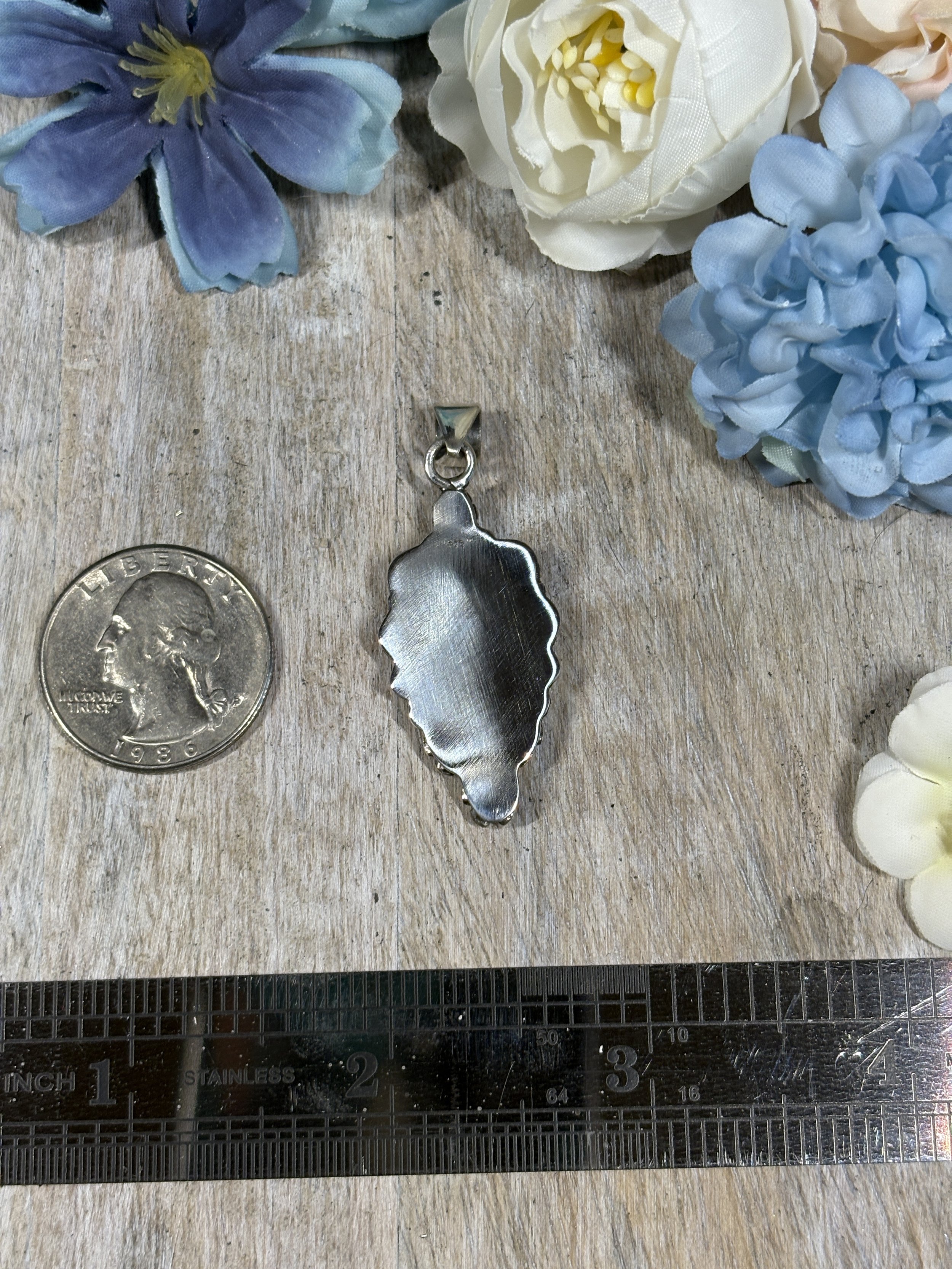 Kingman Turquoise pendant 9.JPG