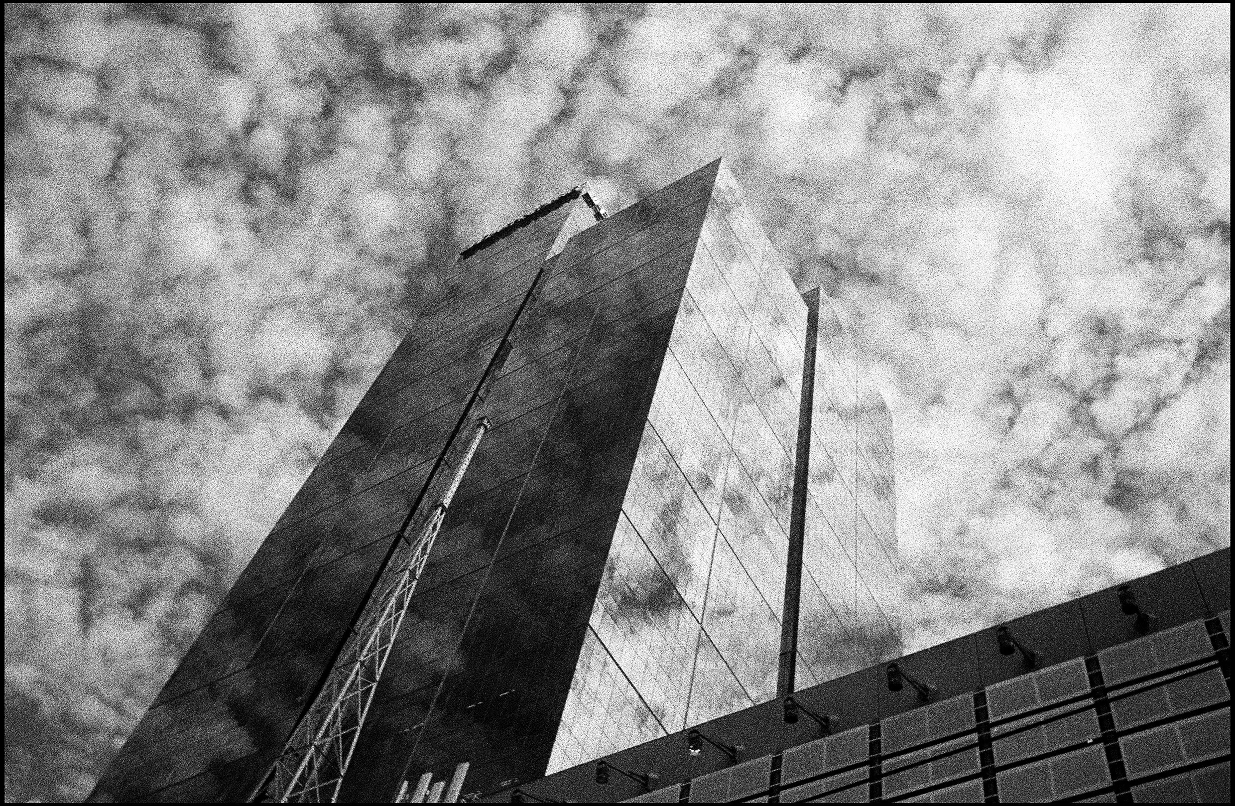 Ernst & Young building, Melbourne (597-022) HP5 / Leica II / 35mm Leitz Elmar f3.5