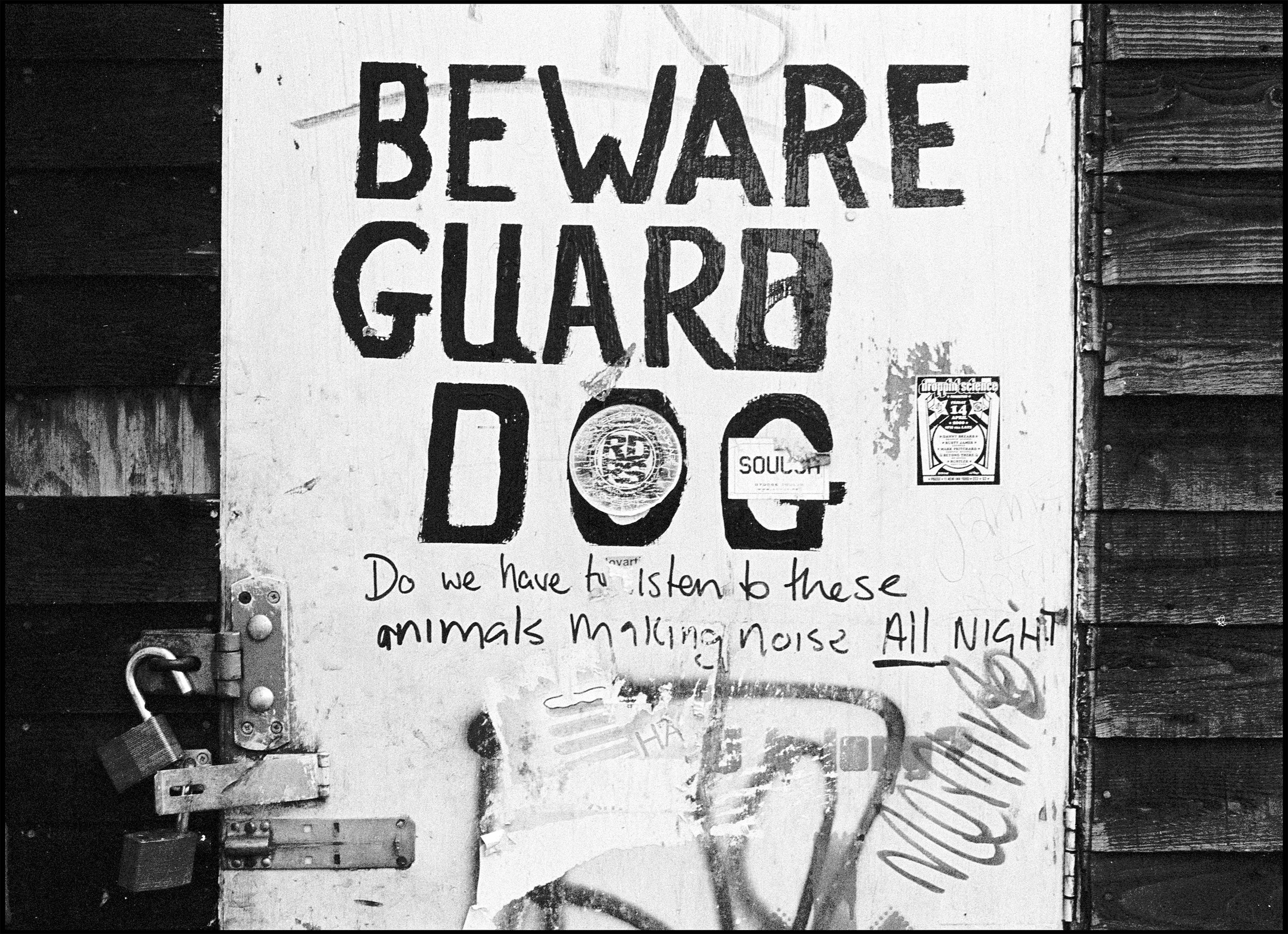 Brick Lane, London 2001 (388-012) HP5 / Nikon F3 / 50mm Nikkor