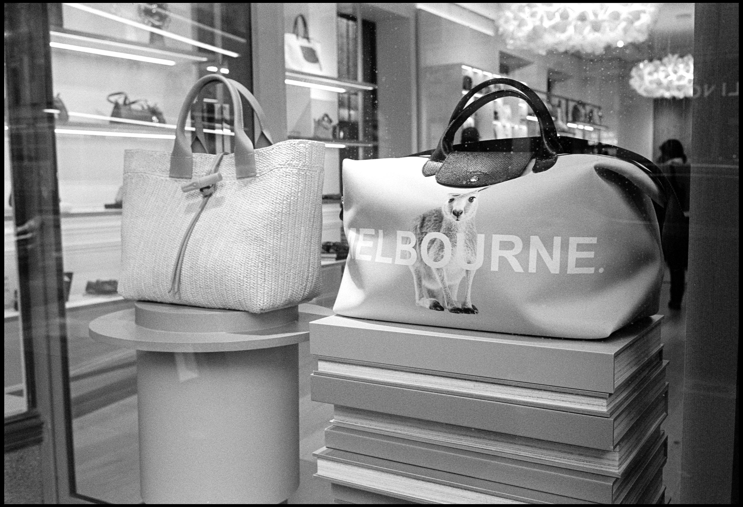 Collins Street, Melbourne 2025 (1071-017) HP5 / Leica III / 35mm Nikkor f2.5