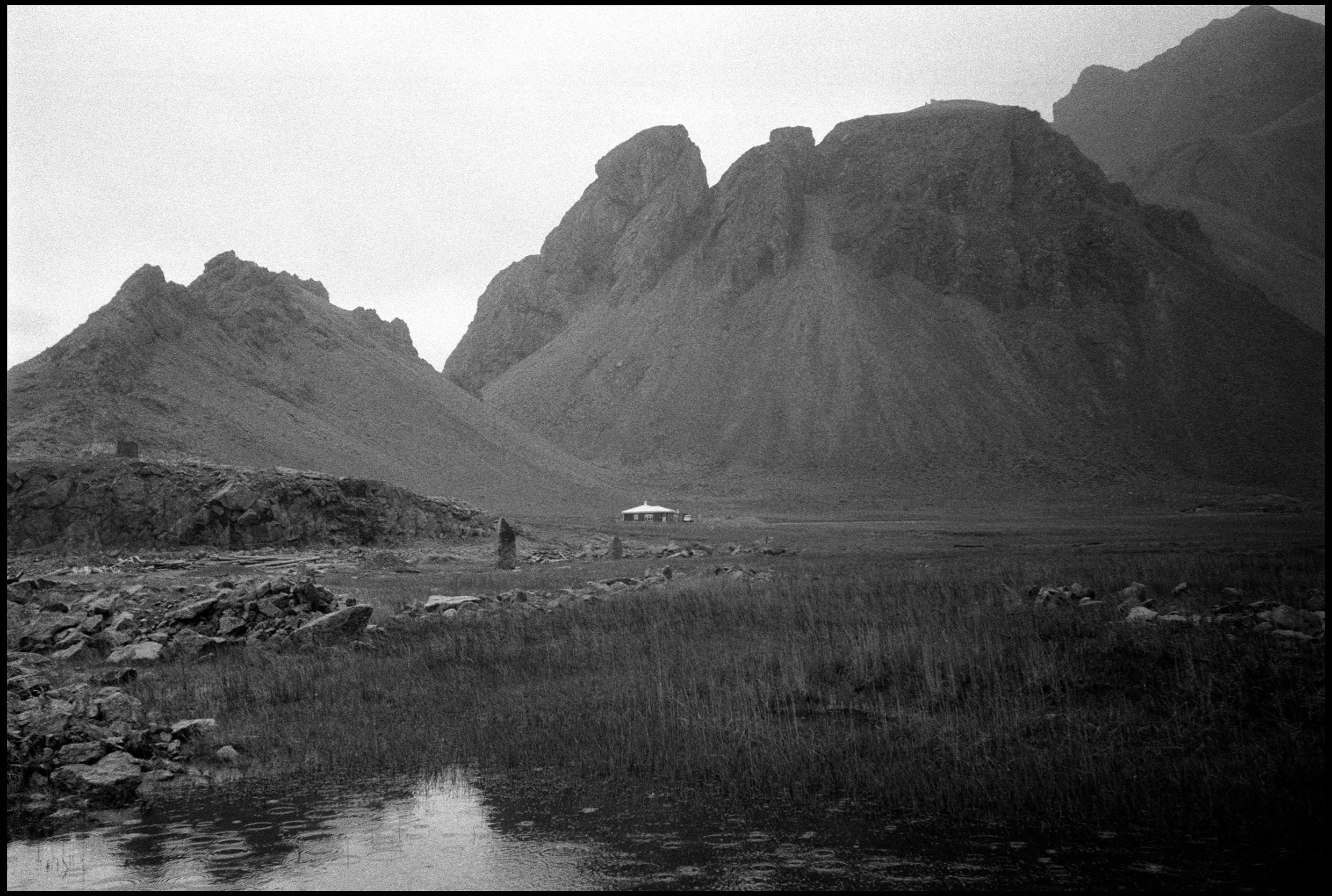 Around Vestrahorn, Iceland 2025 (1012-003) HP5/ Leica III / 35mm Leitz Elmar f3.5