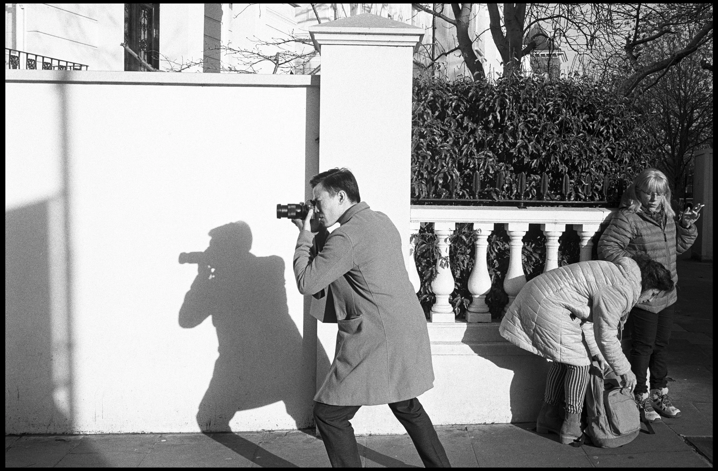 Portobello Road, London 2018 (820-026) HP5 / Leica III / 35mm Voigtlander Color Skopar f2.5