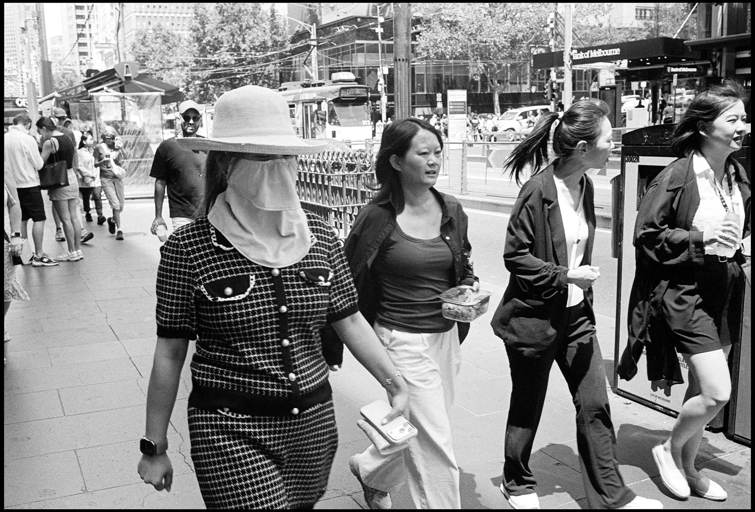 Elizabeth Street, Melbourne 2026 (1039-027) HP5 / Leica III / 35mm Canon f2
