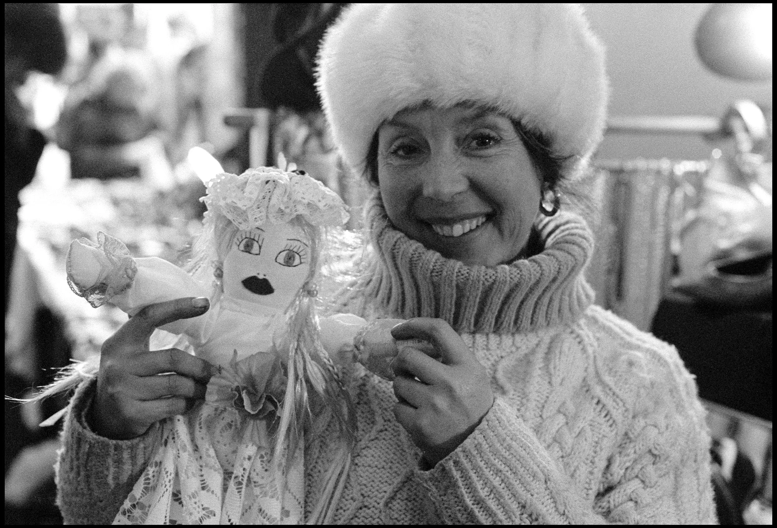 Portobello Road, London 2002 (445-026) HP5 / Nikon F3 / 50mm Nikkor