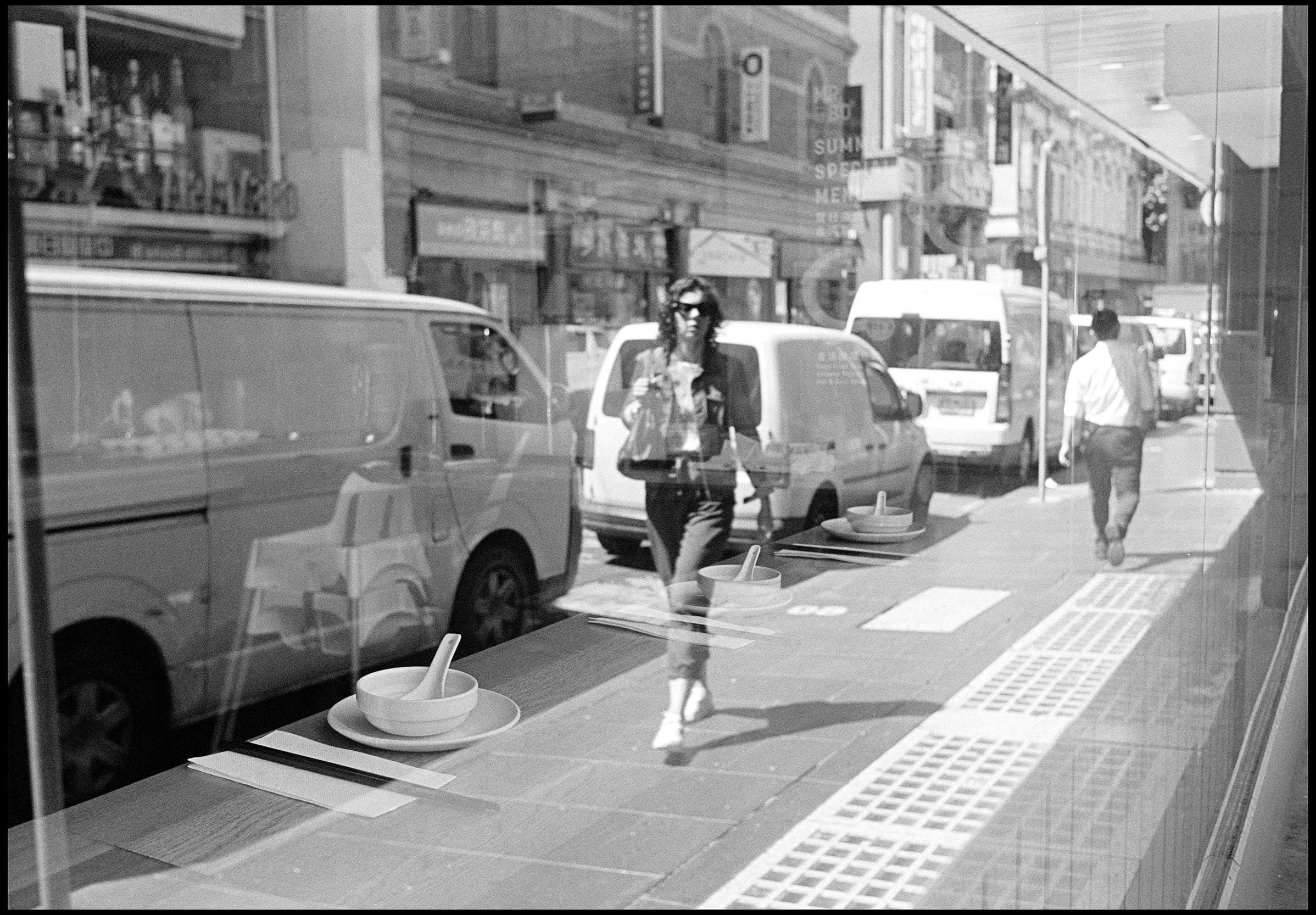 Melbourne 2025 (978-019) HP5 / Leica III / 35mm Nikkor f2.5