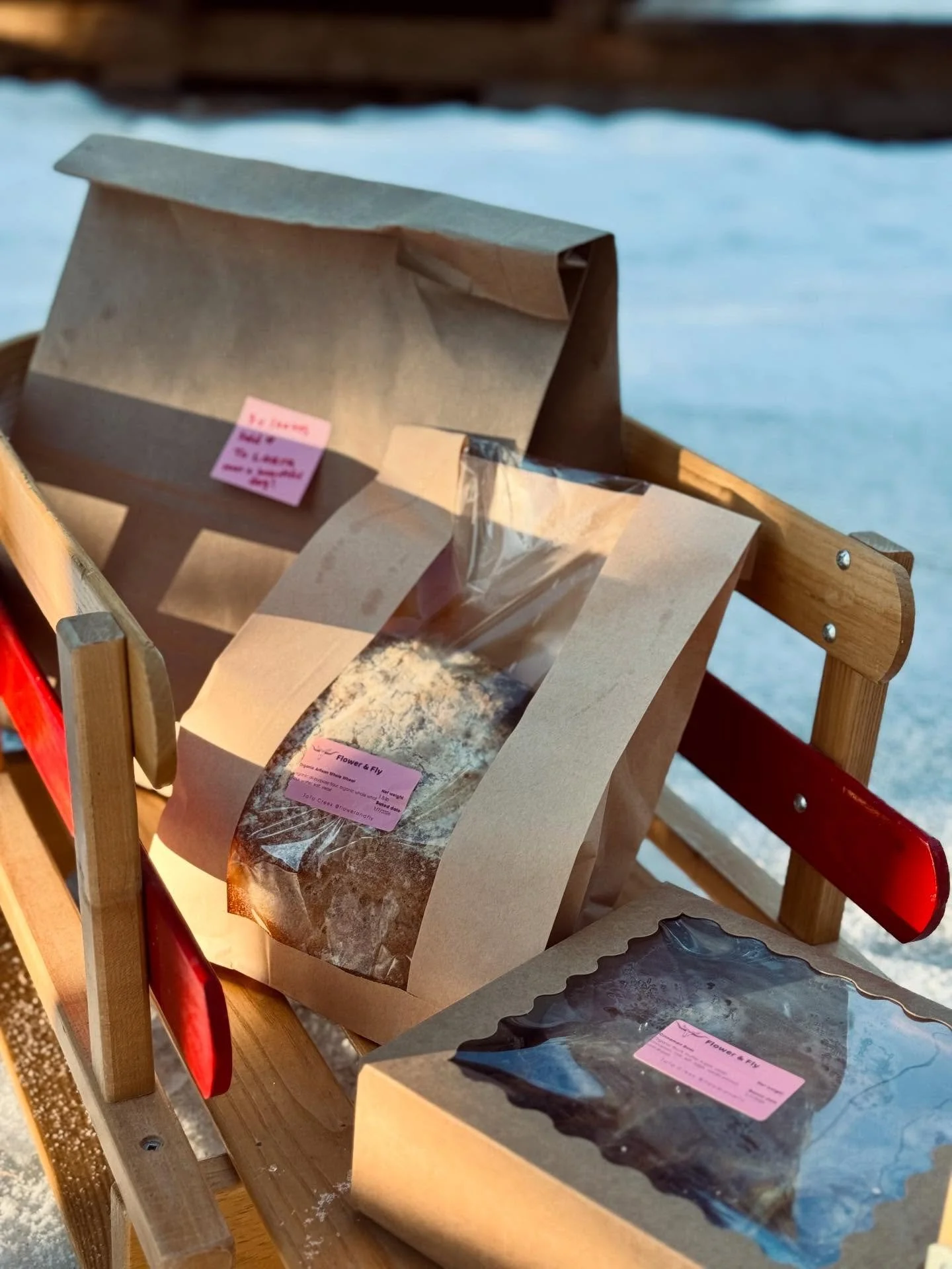 Cold early mornings have called for a stoked fire, candle crackling, and cup of espresso.
Organic bread and cinnamon buns, packed with care for sleigh-side pickup 🤍🛷

#FlowerAndFly 
#WinterMagic 
#OrganicBaking