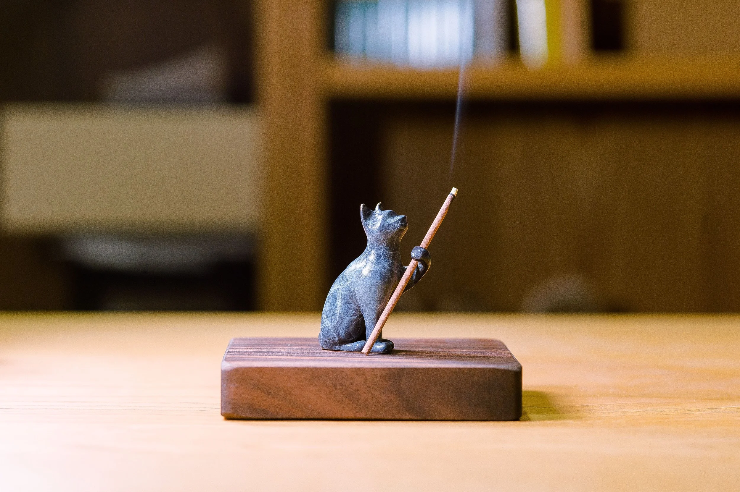5-Minute Souvenir from Japan’s Oldest Fragrance House: Custom Incense Pouch