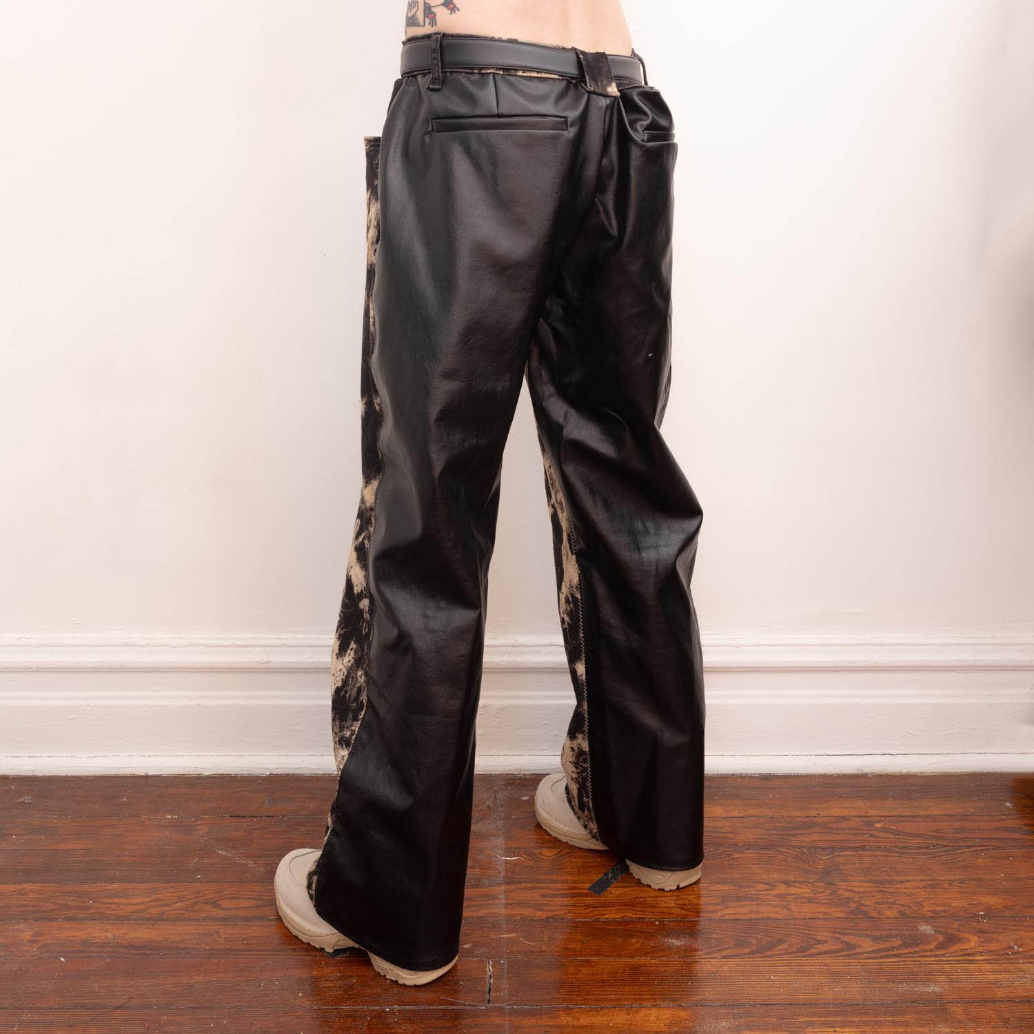 pants_0135_07.jpg