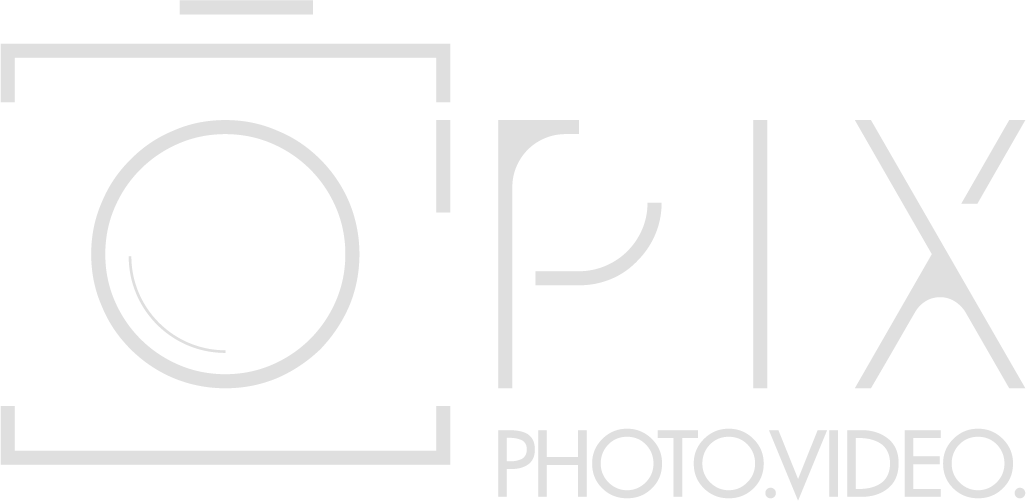 Logo with stylized text HEADSHOTPIX, incorporating a camera frame around the letter O in SHOT.