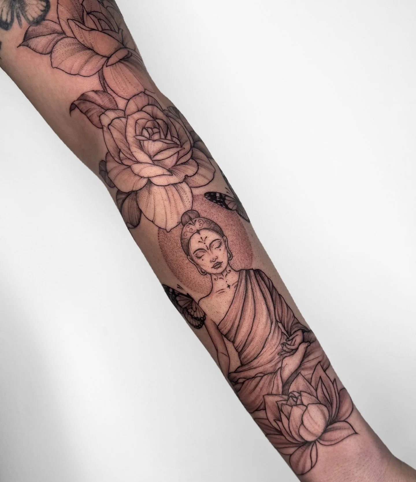 a very fun creation for @tayla_bunyan  thank you for your trust lovely 🖤
-
-
-
#tinytattoo #flashtattoo #smalltattoo #stickertattoo #patchwork #patchworktattoo #finelinetattoo #sunshinecoasttattoo #sunshinecoast #tattoos #finelineartist #sunshinecoa