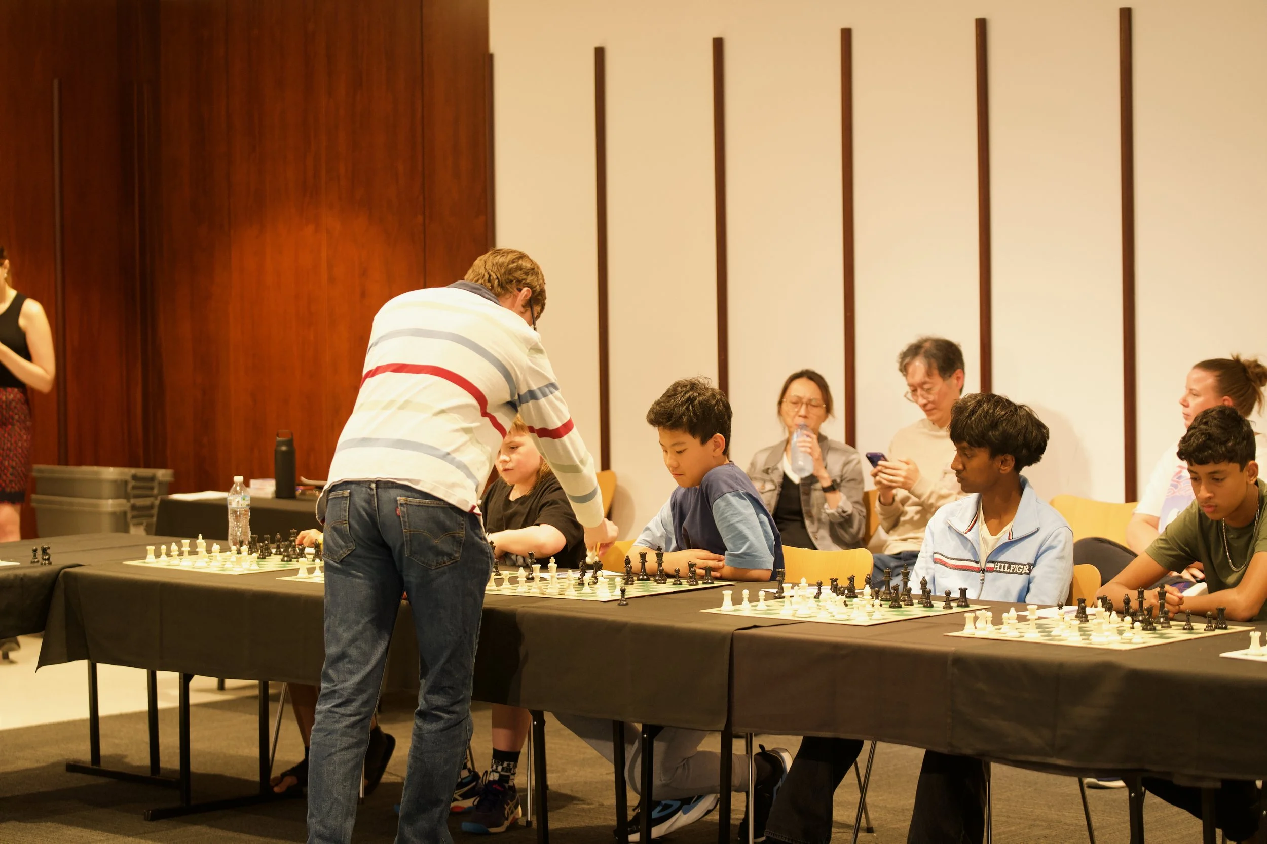 GM Anton Smirnov's Simultaneous Exhibition 