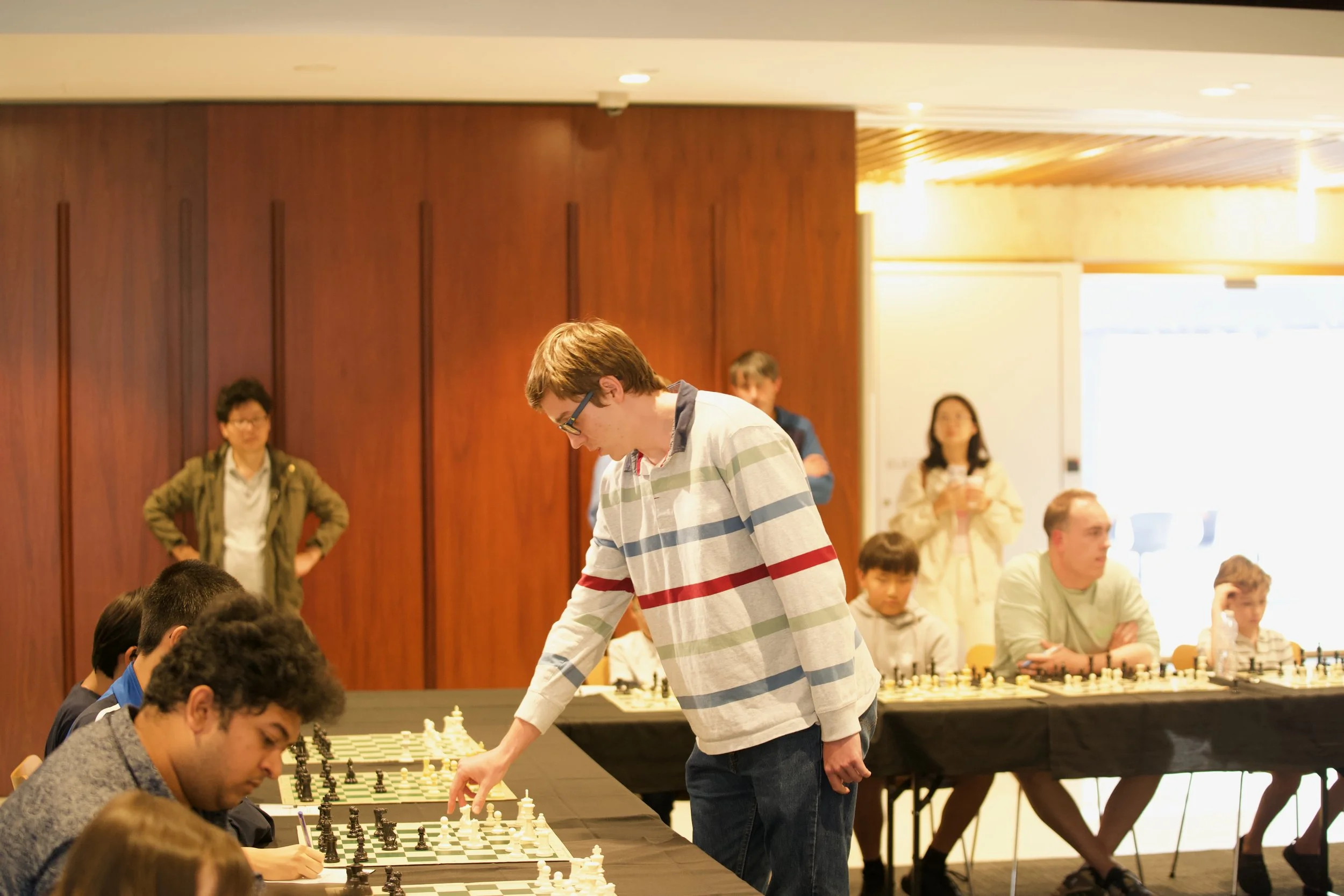 GM Anton Smirnov's Simultaneous Exhibition 