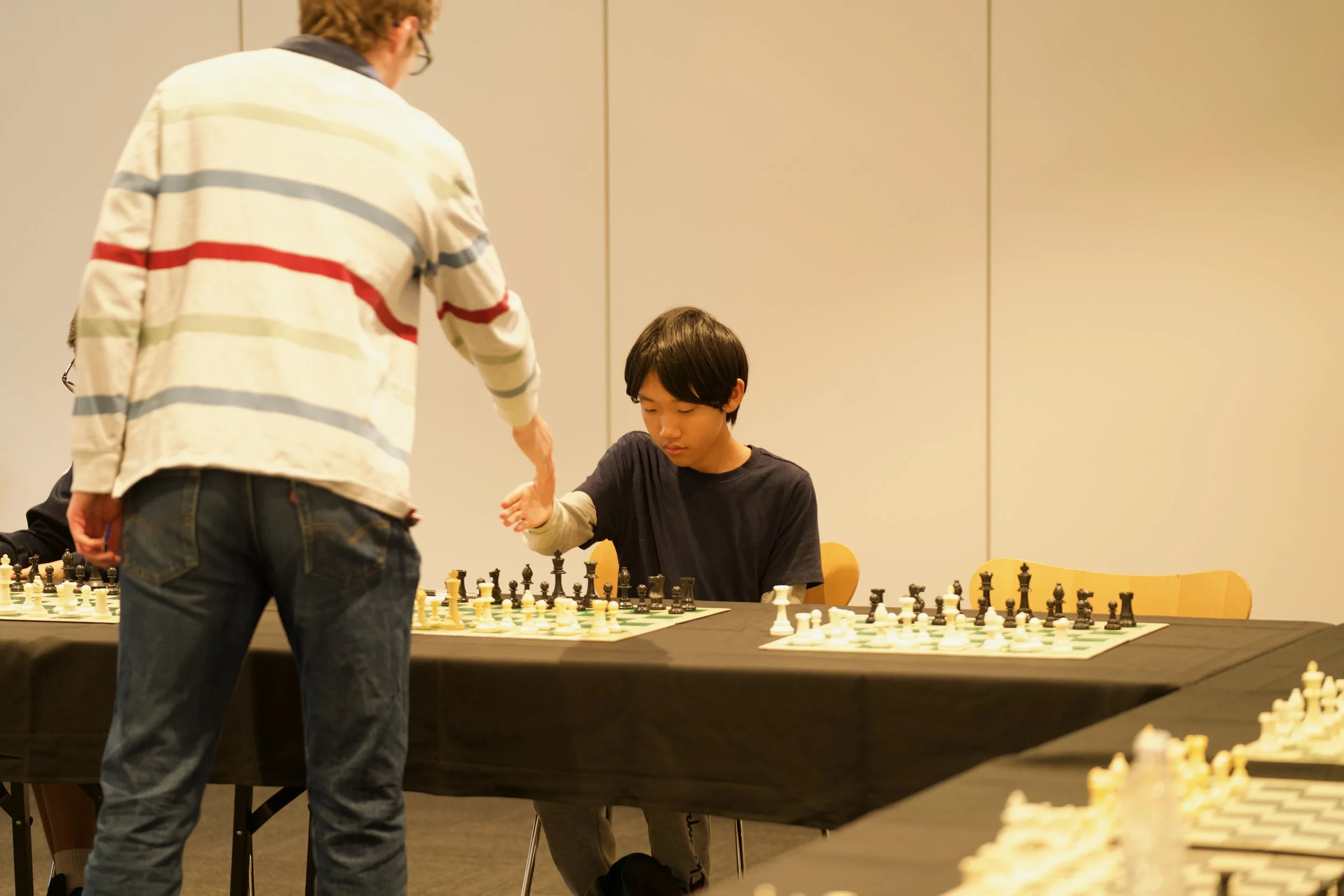 GM Anton Smirnov's Simultaneous Exhibition 