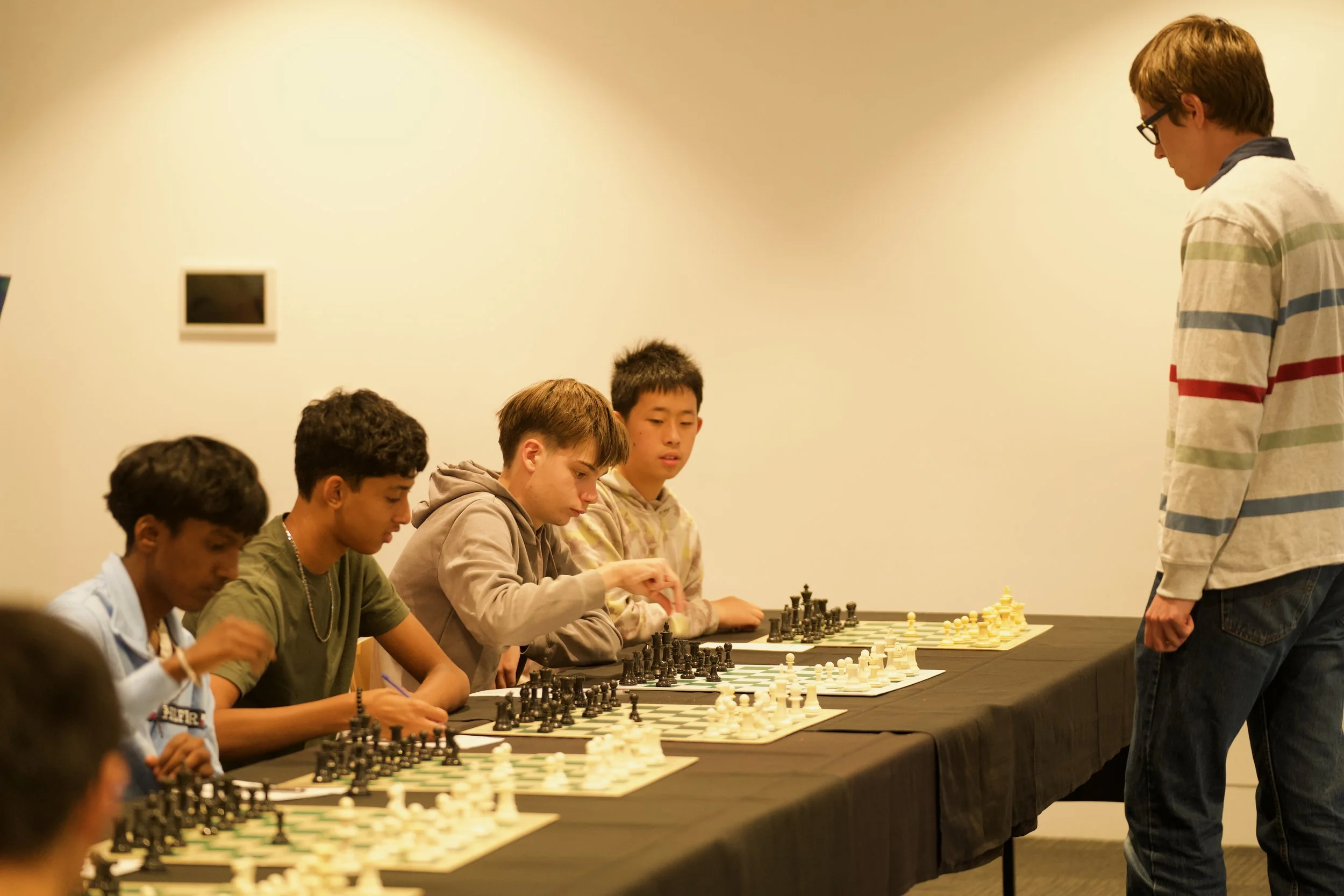 GM Anton Smirnov's Simultaneous Exhibition 