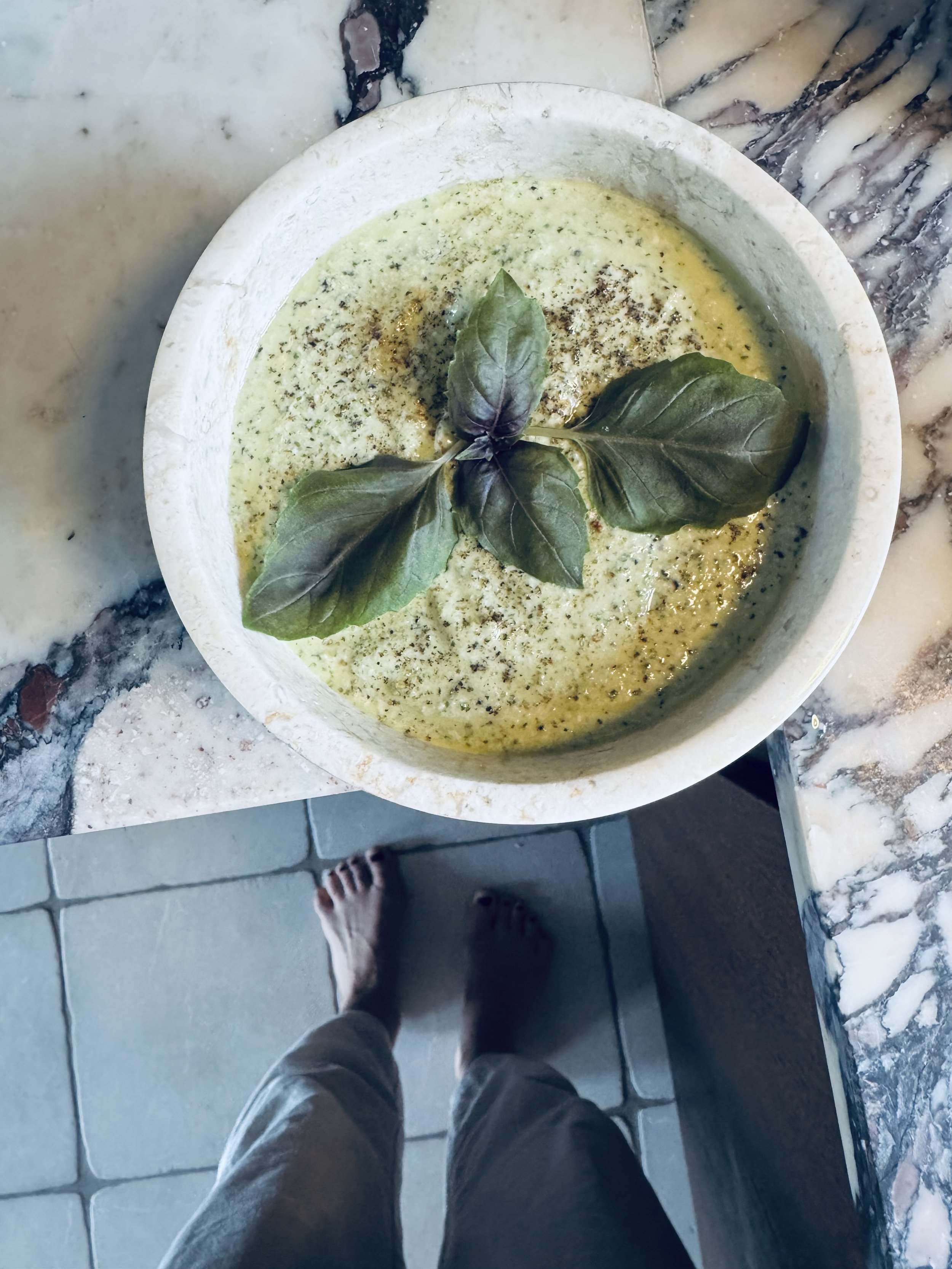 Basil and feta cheese sauce