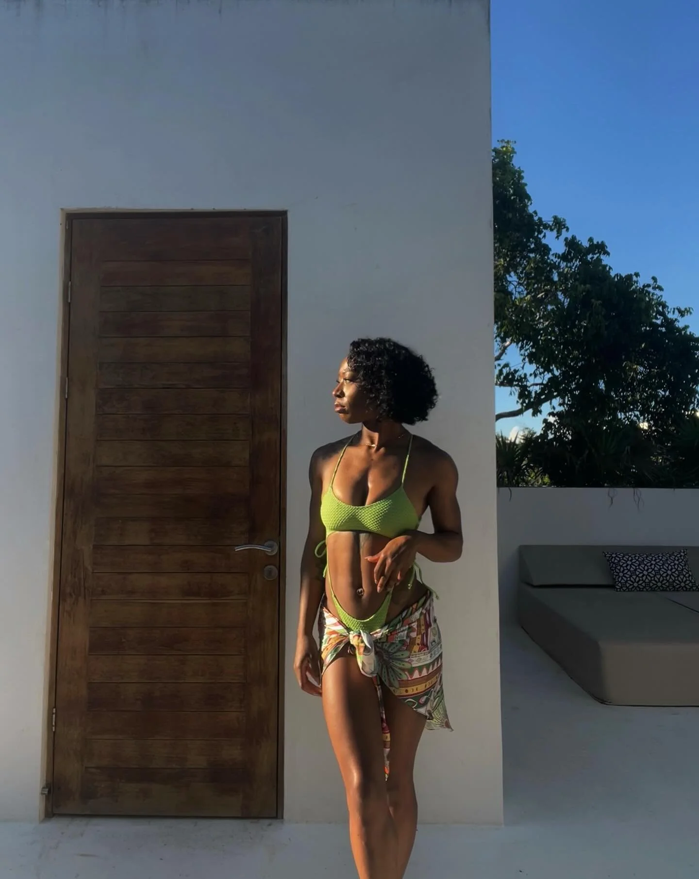 Golden hour in Tulum feels like its own kind of magic ✨
Sun, skin, serenity.
#TulumVibes #BeachGoddess #GoldenHourMagic #TulumLife #TropicalVibes #ParadiseFound #TravelInspo #VacationMode #CaribbeanDreams #GlowUp