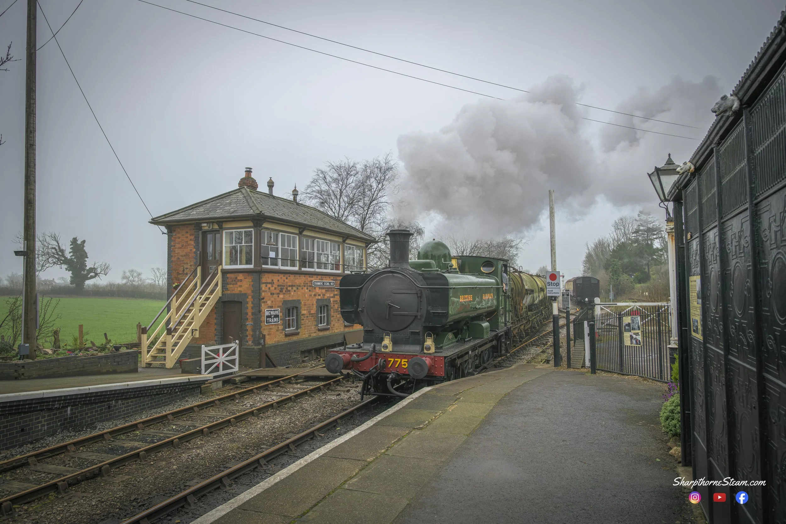 Signal Box - No7754 arrives at Cranmore with the fantastic Great Western Signal Box. 