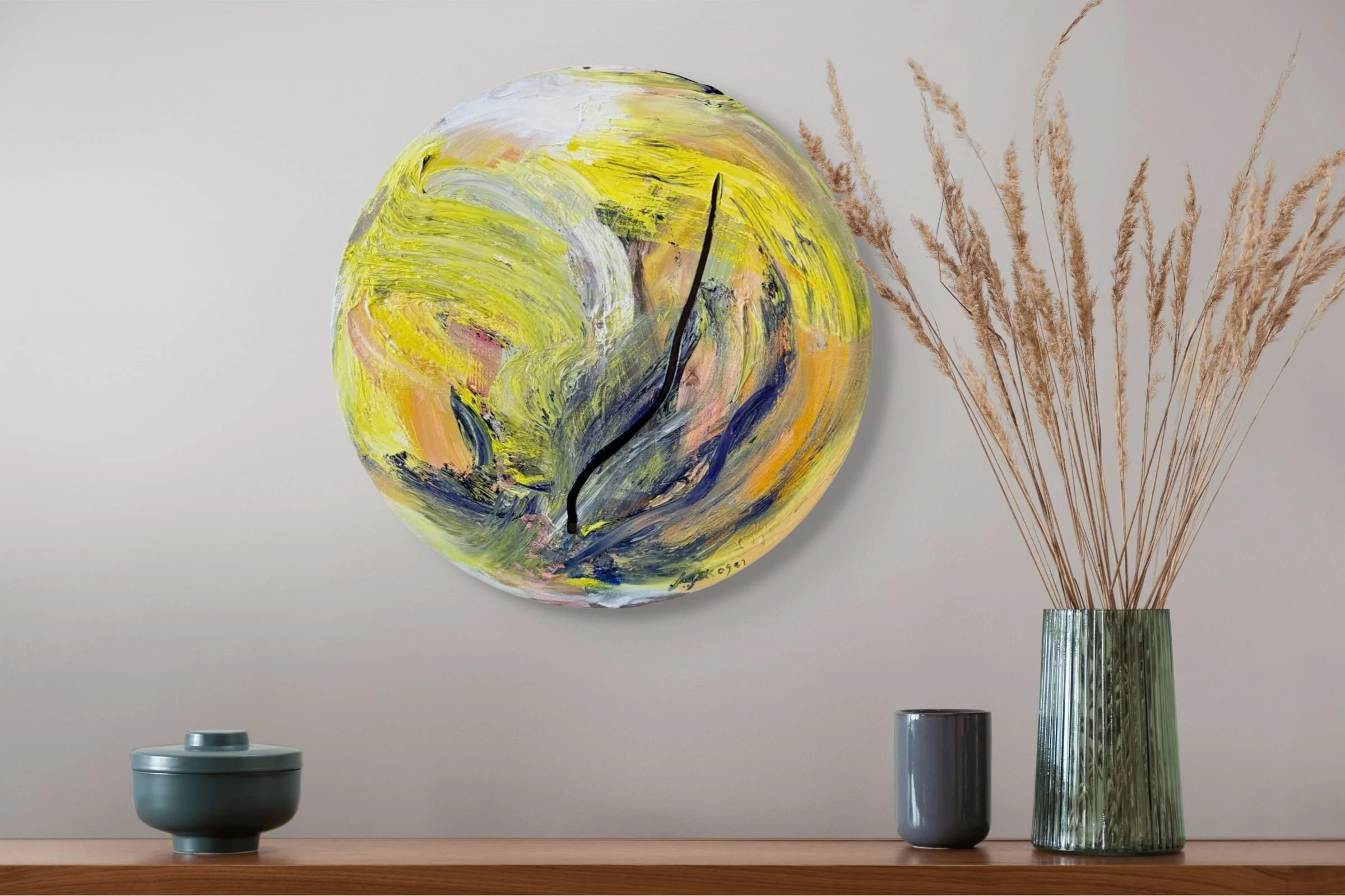 starthing bg free-large room.jpg