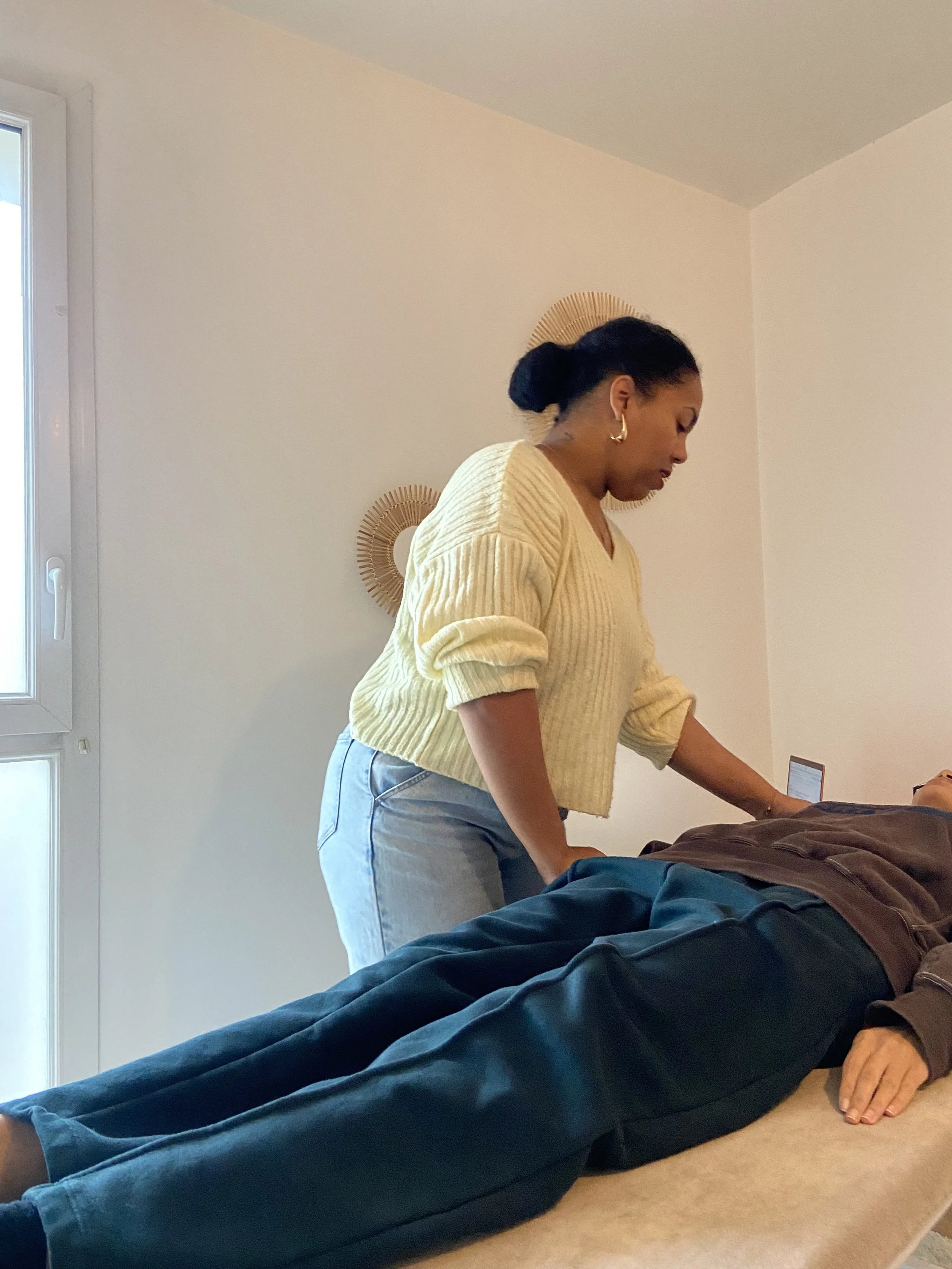 séance kinésiologie en cabinet à Aulnay-sous-Bois