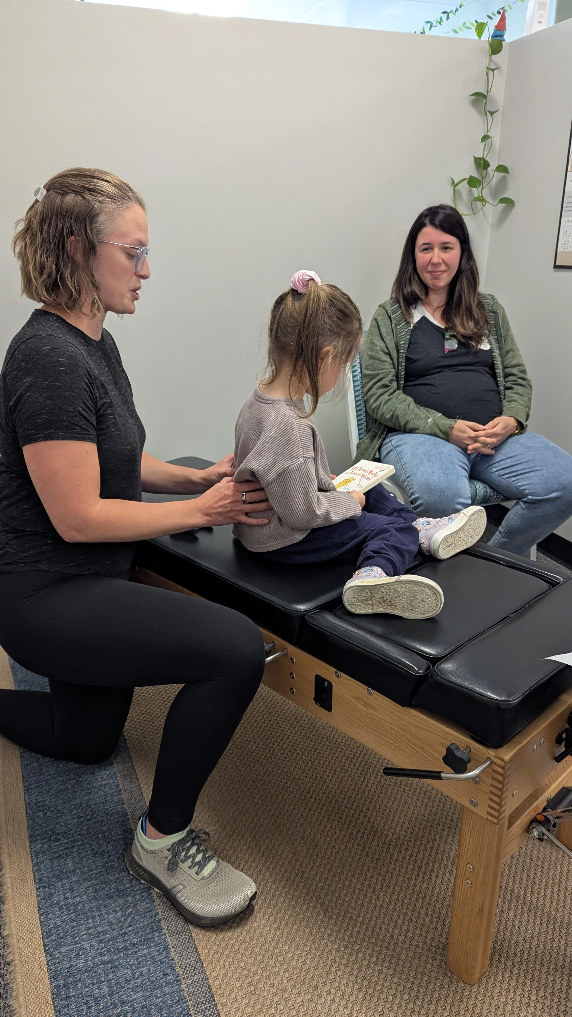 Expecting mom smiling