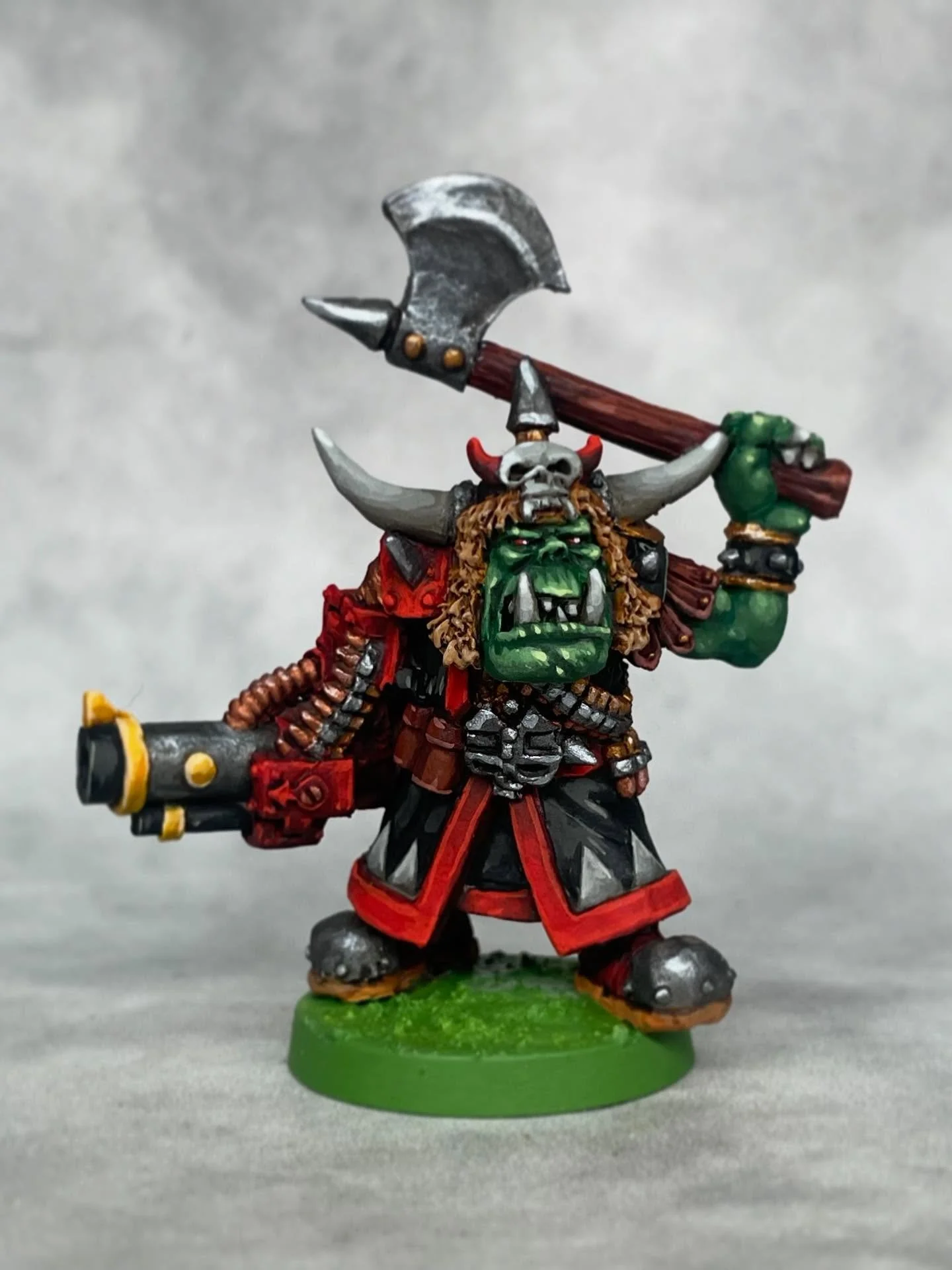 Get this Orc Space Boss on preorder via the link in my bio, Marauders and all my other Orcs are available. #orc #marauder #scifiminiatures #stargrave #oldhammer