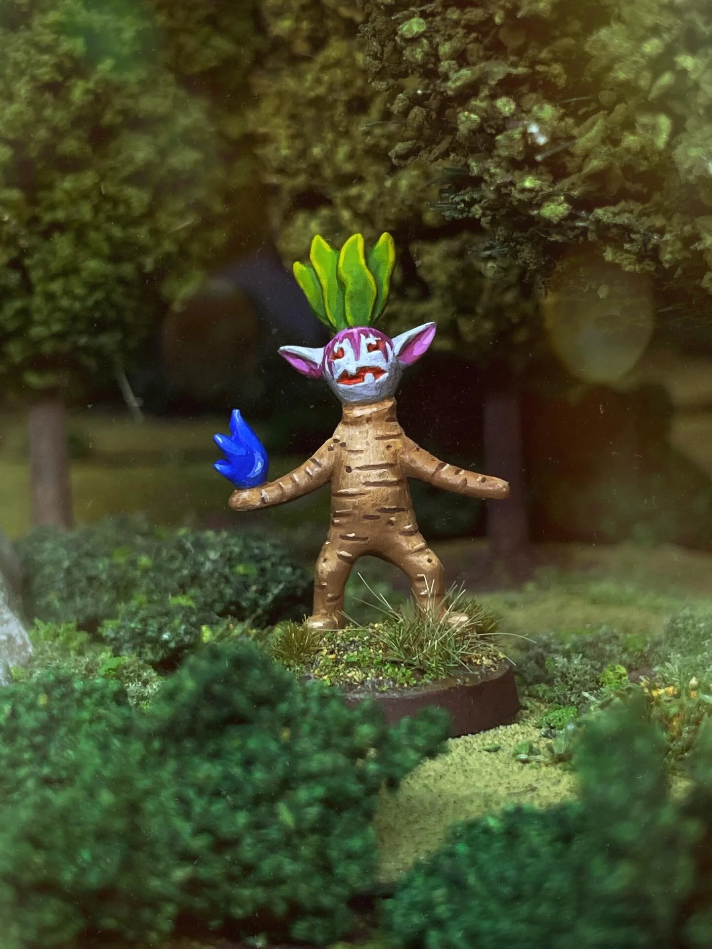 Neep, you can grab this @brettmanningart miniature via the Kickstarter link in my bio and learn how I painted him over on Patreon #turnip28 #punkienight #mandrake #miniatures #halloween