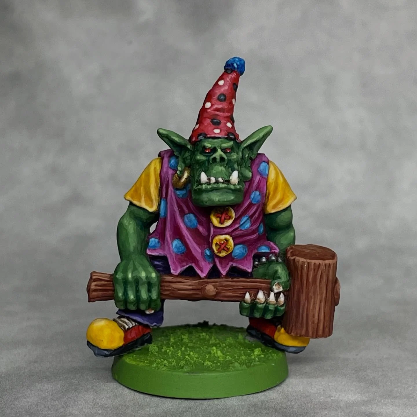 Orc Circus back in stock on my website, Link in bio #oldhammer #kevadamssculptor #orc #metalminis