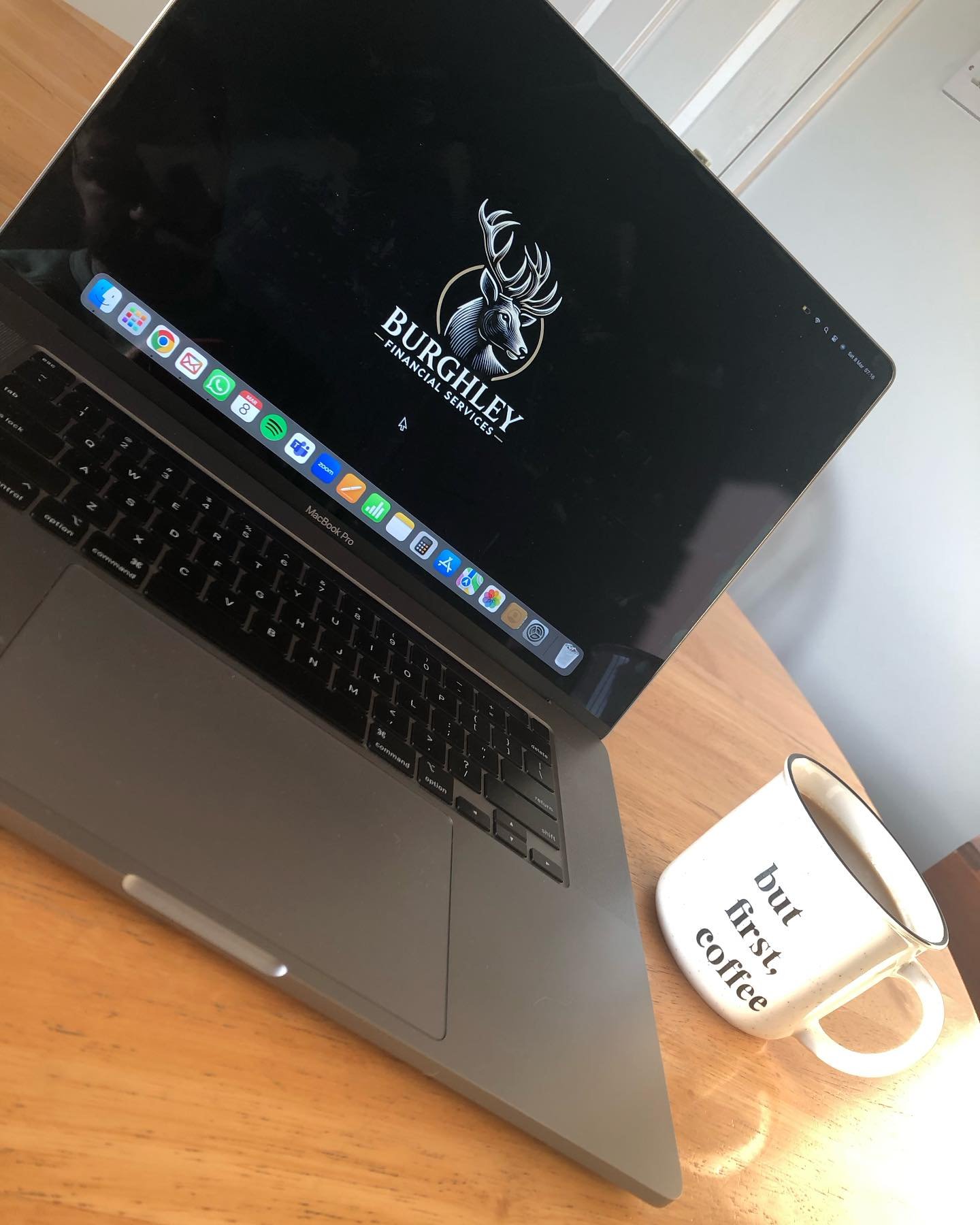 💻☕ Saturday morning 7.20am, but #BurghleyFS is already hard at work! Helping clients secure the right finance, no matter the day or time.

🦌 Elegant. Tailored. Bespoke. 

📥 DM on Instagram
✉️ enquiries@burghleyfs.com 
📞 +44 (0) 7765 374379
🔗 bur