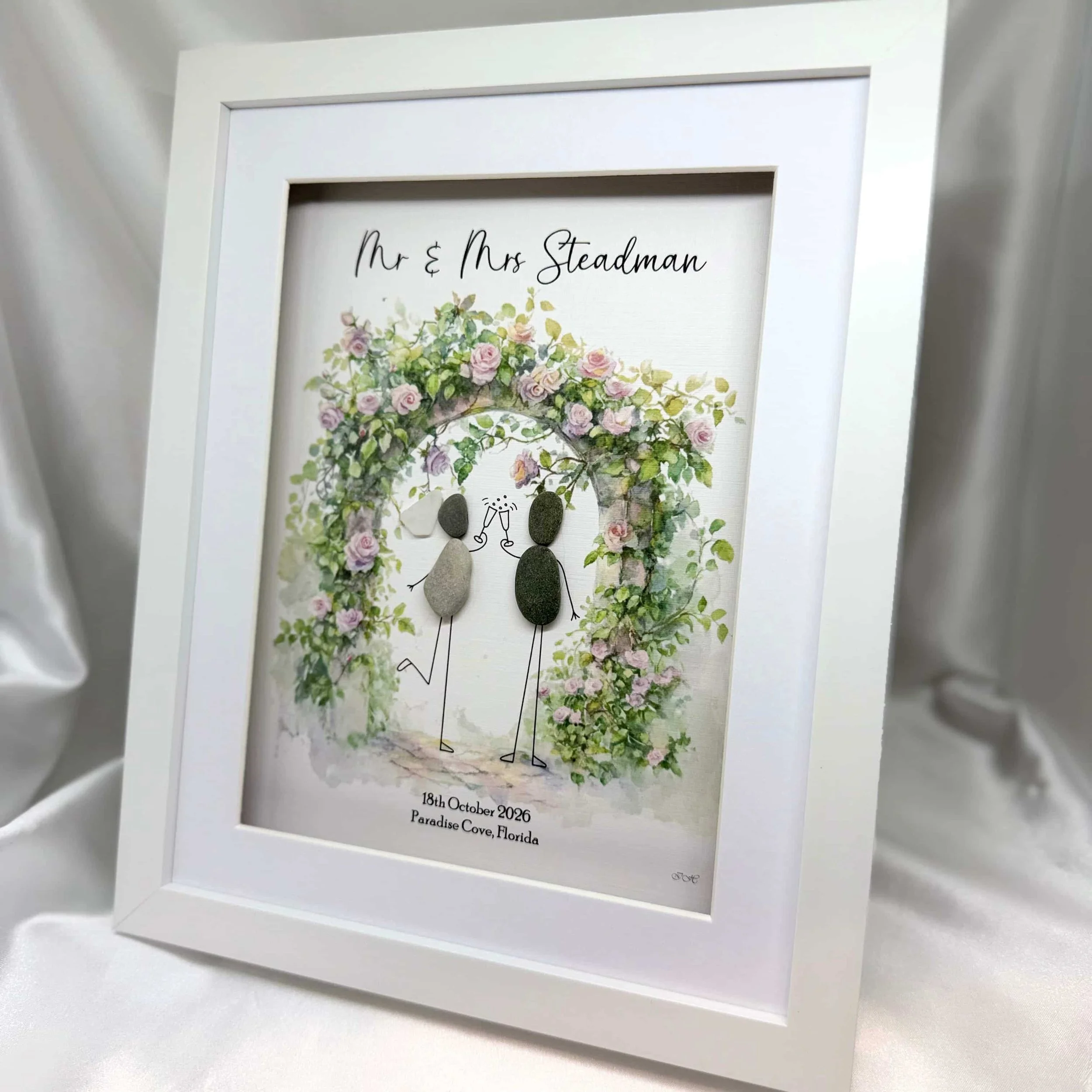 custom-wedding-pebble-art-frame-uk.JPG