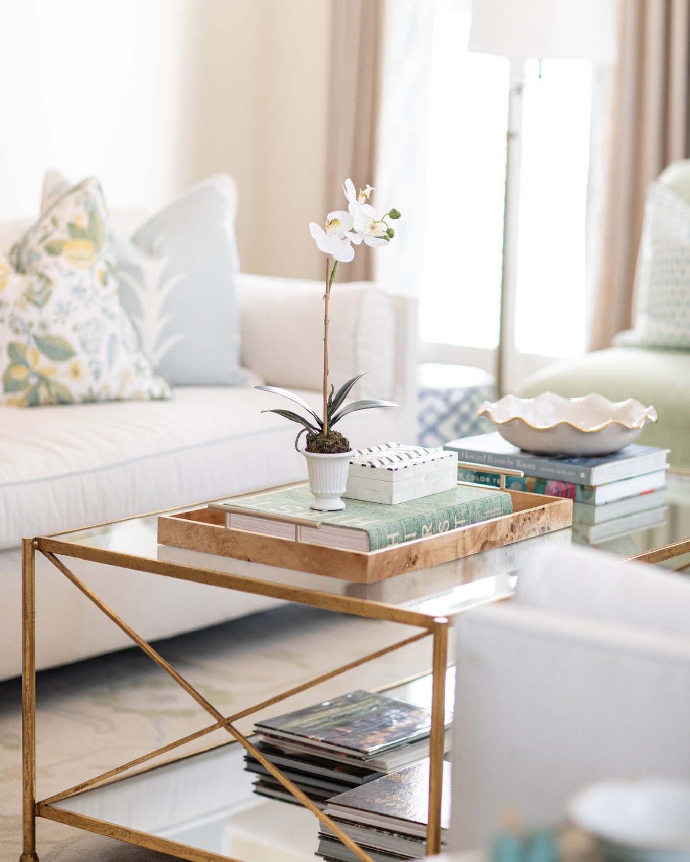 Dreaming of spring and those fresh pops of green 🌱✨. Shop my favorite faux orchids and plants that are a simple yet impactful way to elevate your home decor.

Comment SHOP for a link to shop this post ⬇️

classic contemporary home decor | southern h