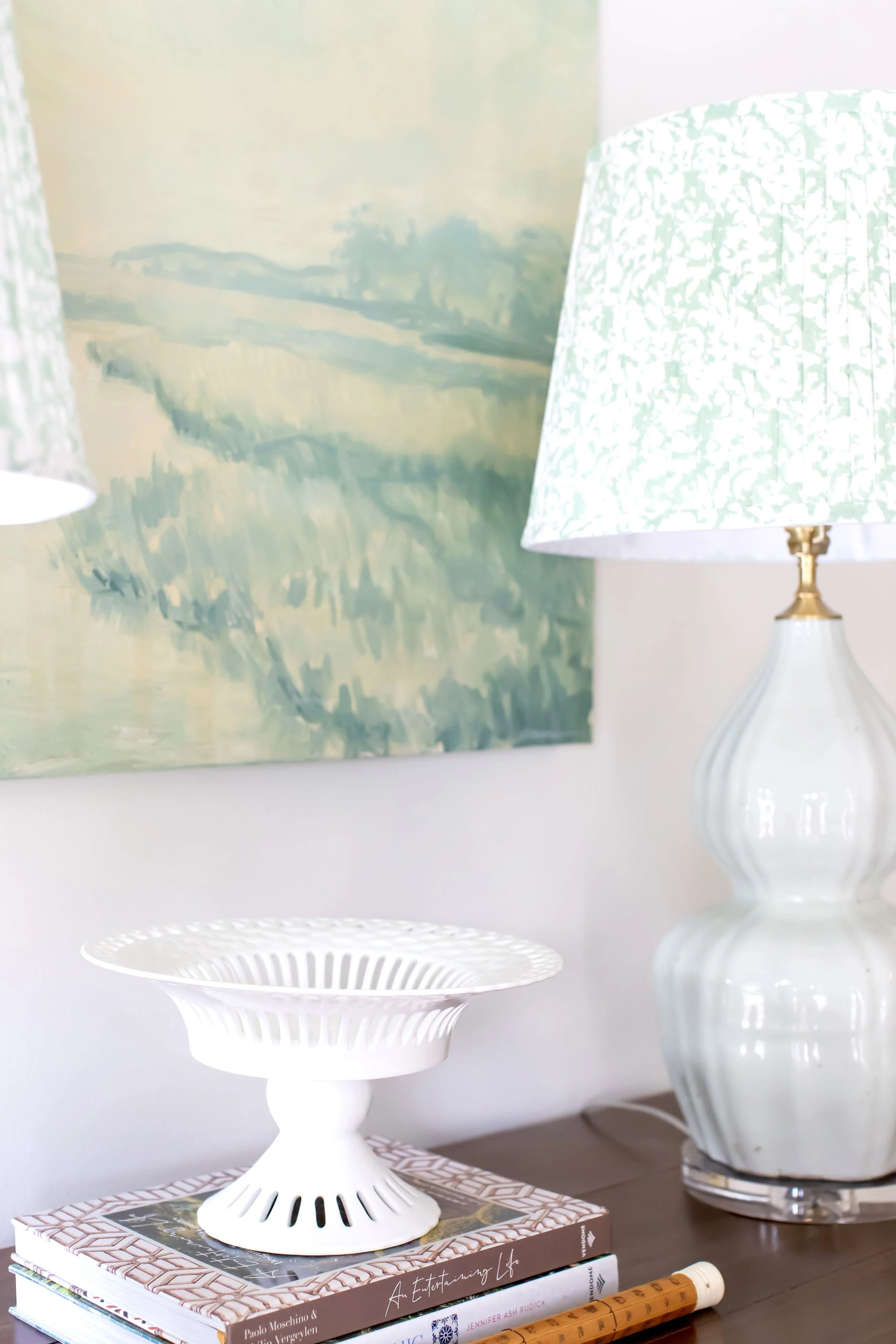 9 Must-have Tabletop Accessories Every Southern Host Needs