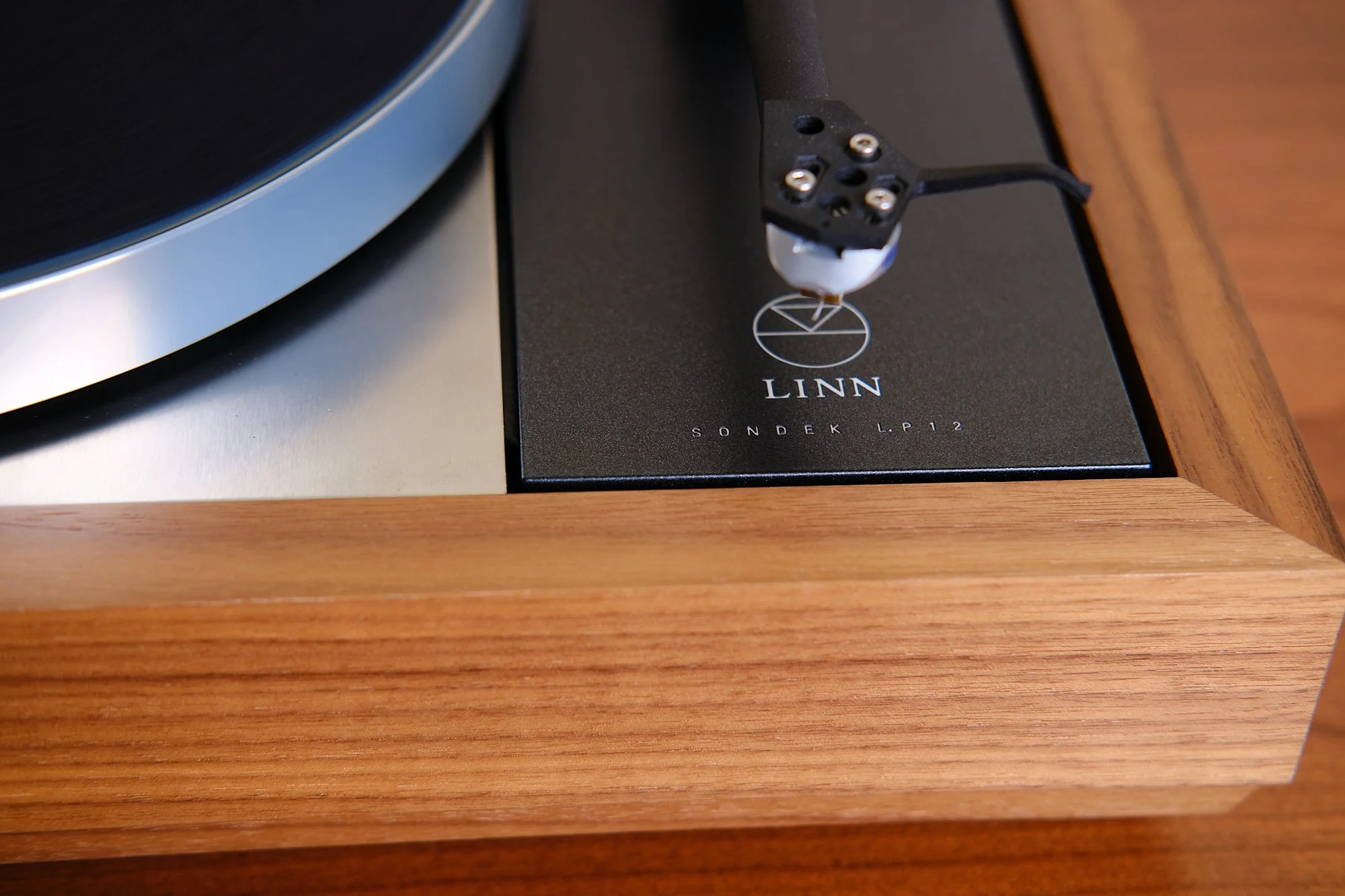 Linn Turntable LP12