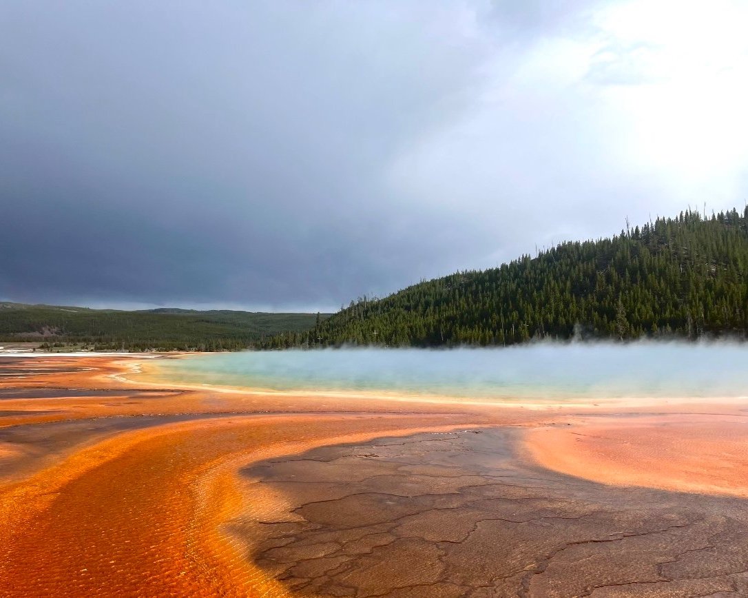 Grand Prismatic- Yellowstone National Park, Wyoming, USA