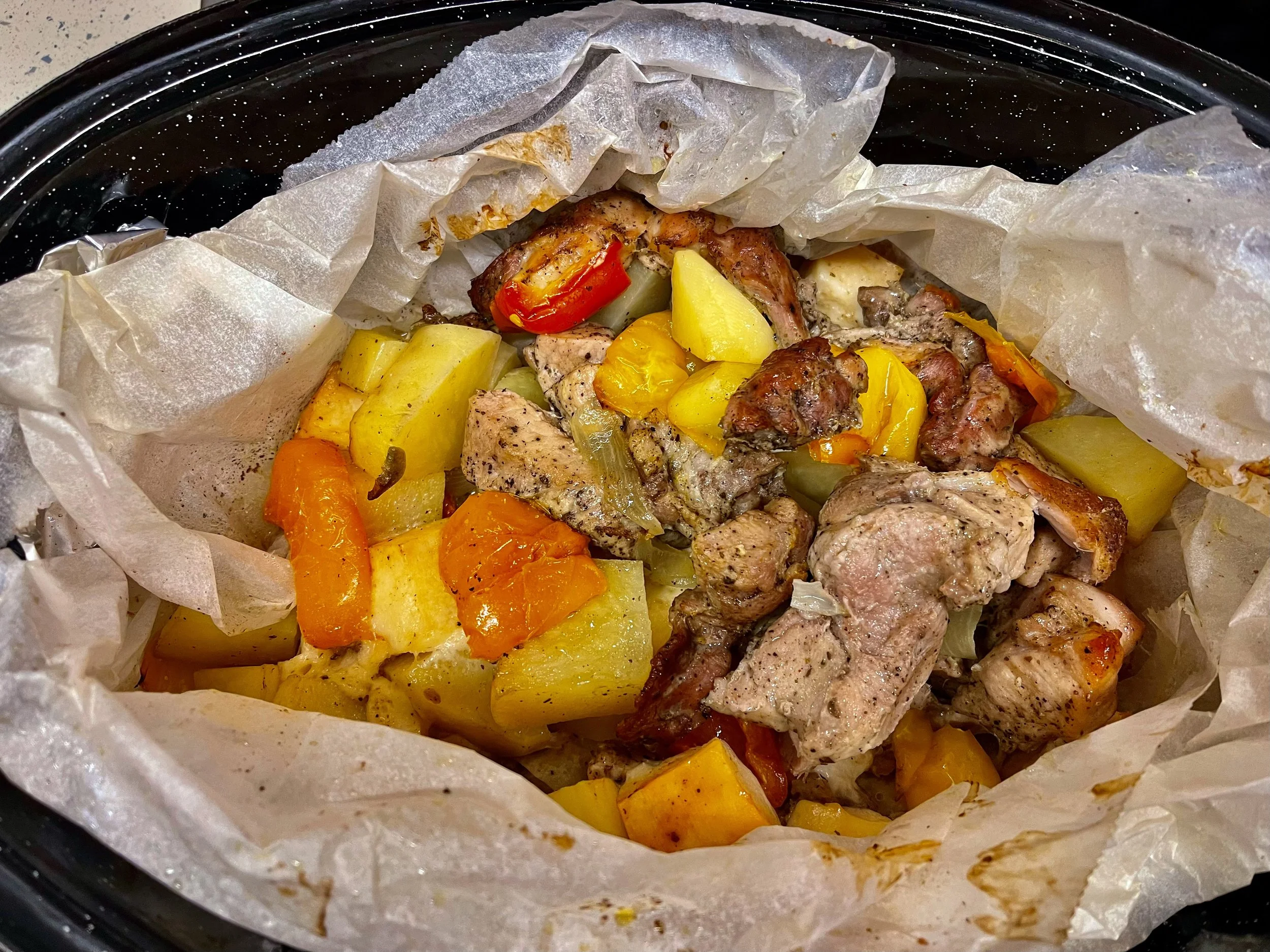 🥘 Χοιρινό Γκιούλμπασι  (με γραβιέρα Κρήτης)