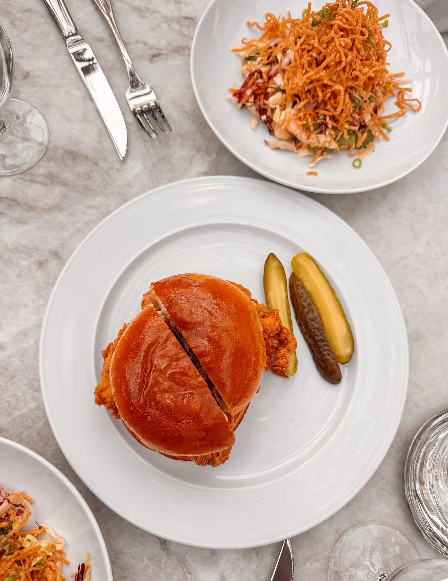 Tasty bites🍴

#montrealfood #montrealrestaurant #rhmontreal #royalmount #travelugc #ugc