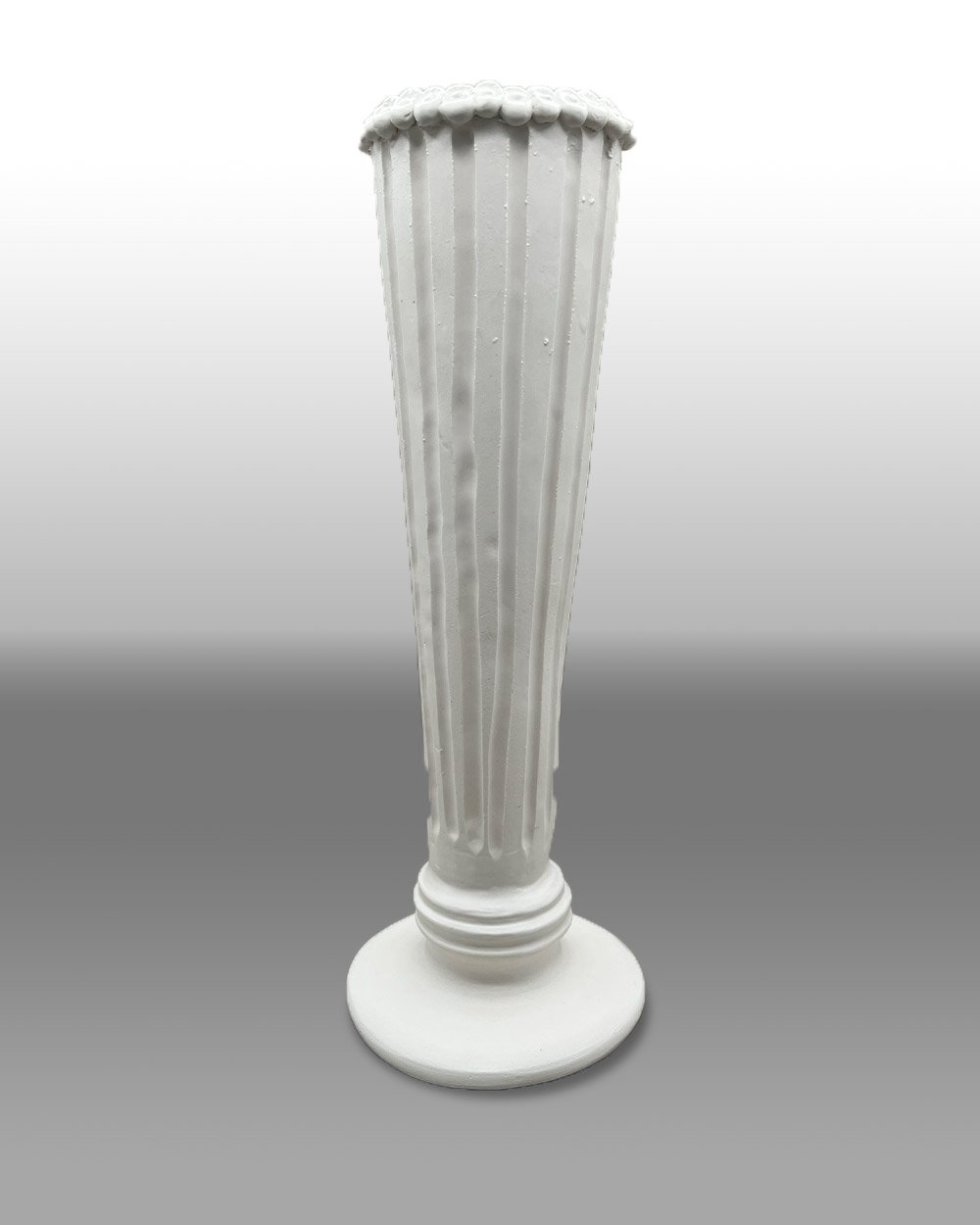 Vase 24