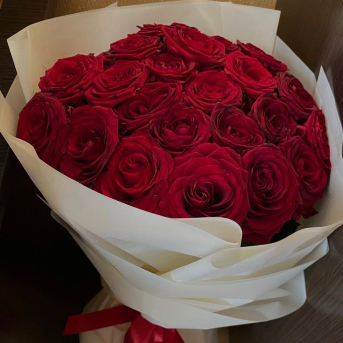 Essential Red Rose (24 Roses)