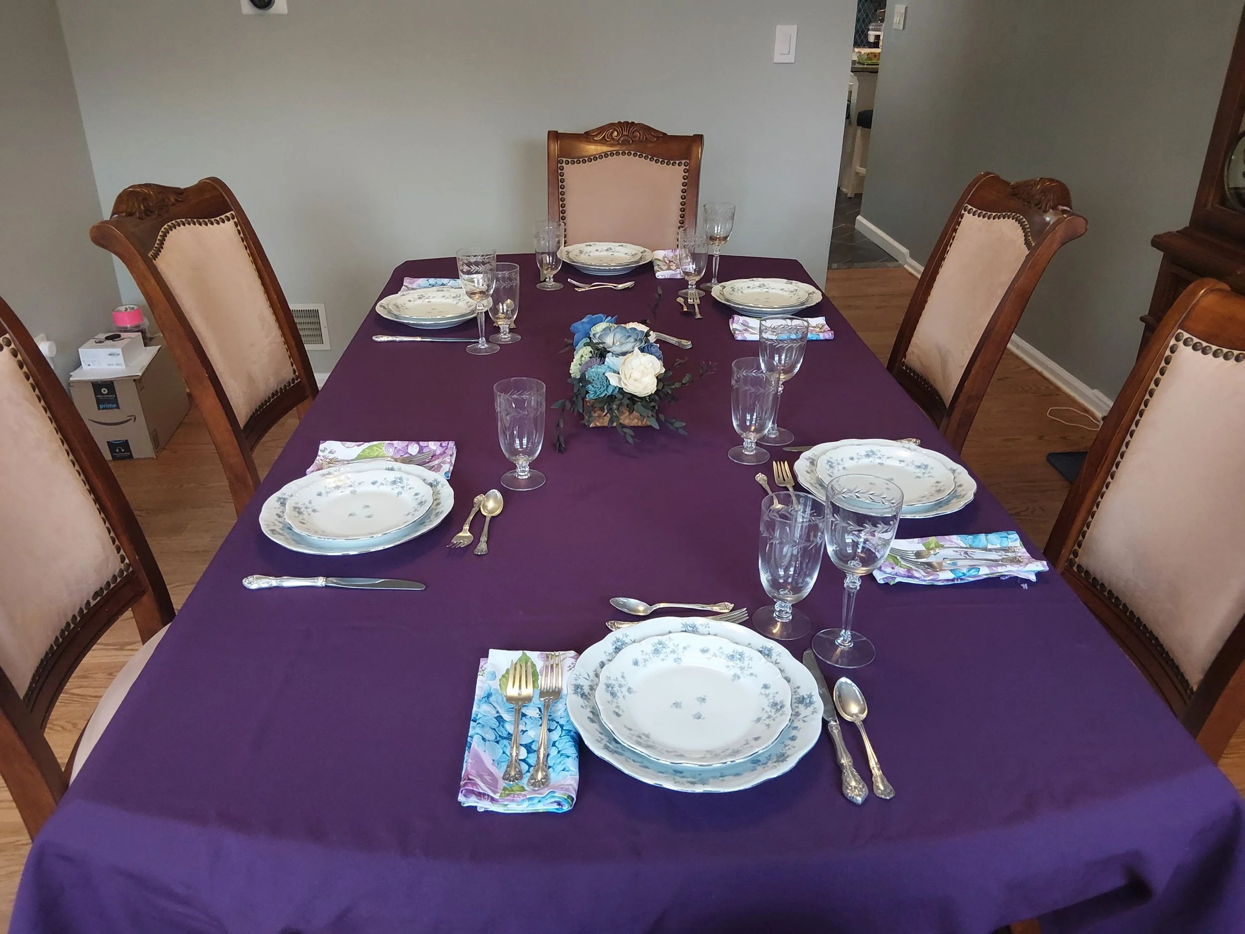 The Ultimate Guide to Hosting an Unforgettable Dinner Party