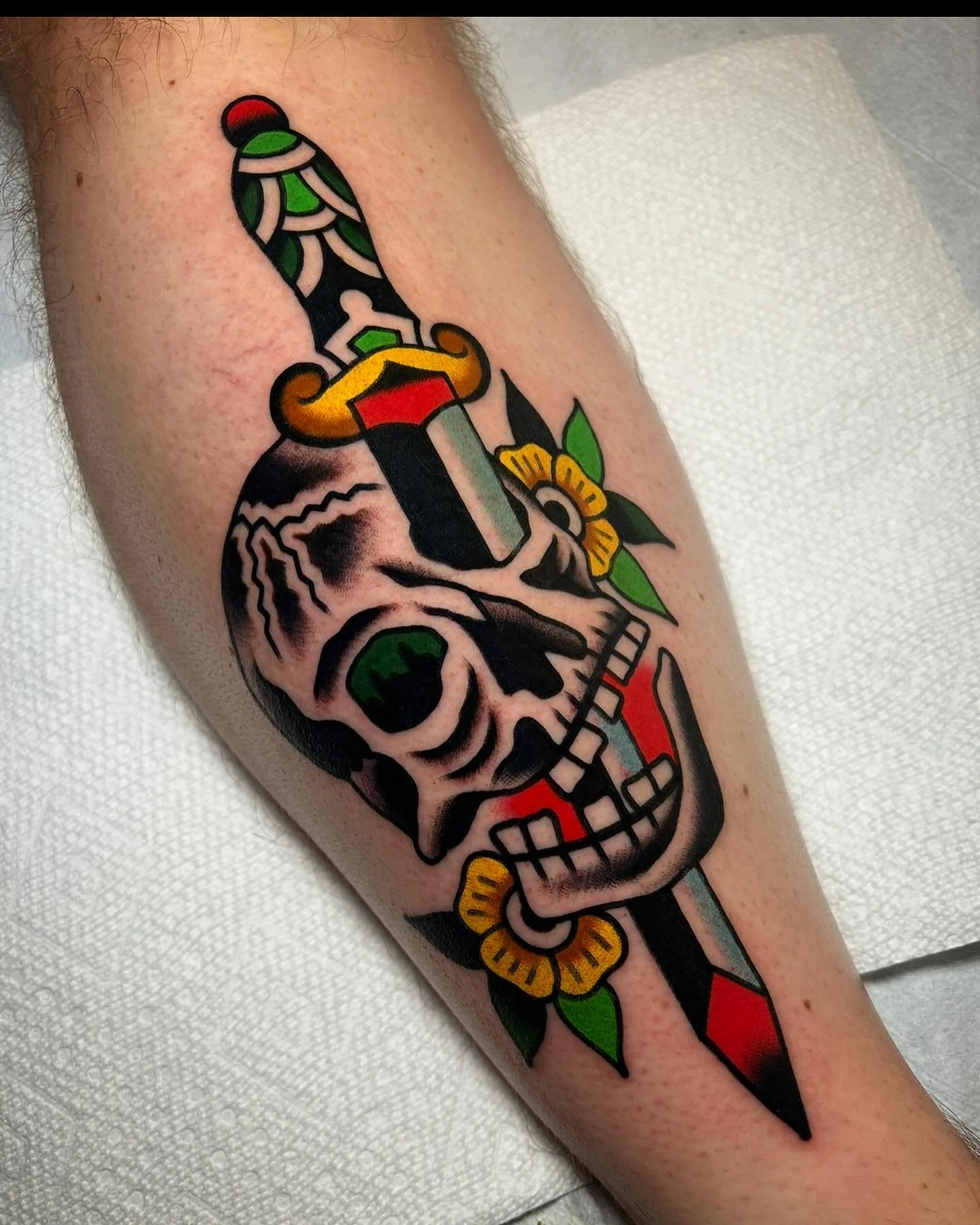 Recent tattooing!! Some are fresh, and some are healed, but all are built to LAST! I&rsquo;m booking RIGHT NOW for January-March 2026! Use the &lsquo;Book Now&rsquo; button in my bio if you&rsquo;d like to schedule a tattoo with me! I work Monday-Fri