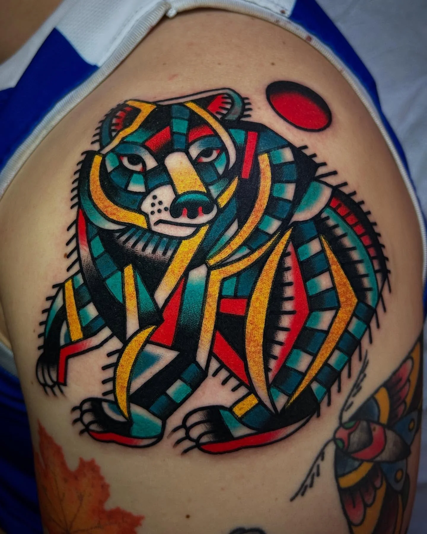 Based on a mural at the zoo in Athens, GA. Thank you James for getting tattooed today! I would love to do more work in this cubism/abstract style, especially in traditional tattooing motifs. If this kind of idea appeals to you, please reach out to me