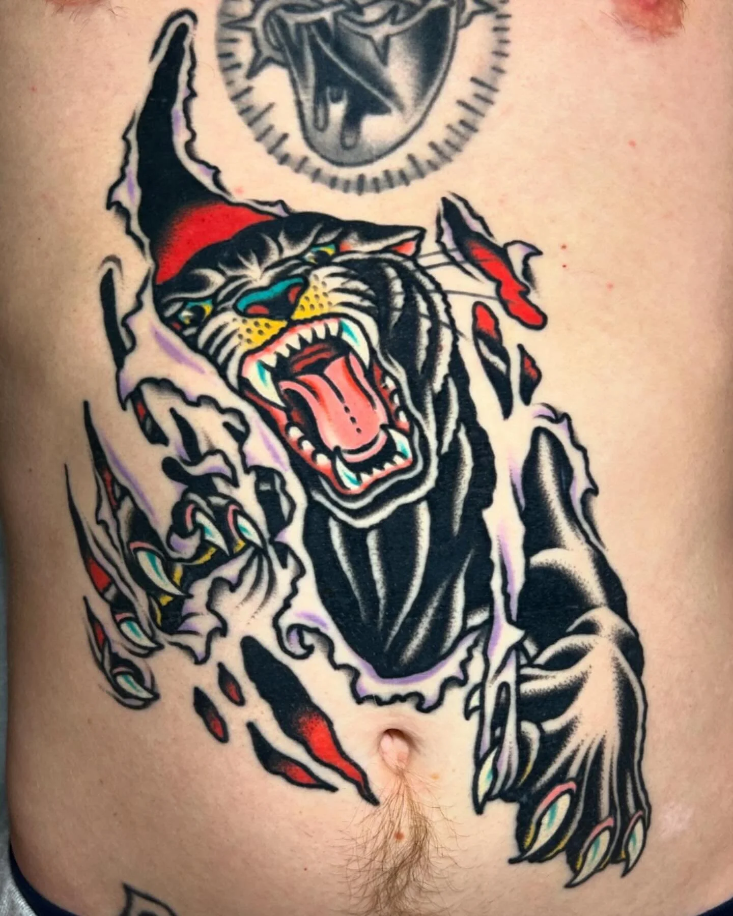 Love the skin you&rsquo;re in at @sweetandsourtattoo HEALED WORK tattooed with @amigosmfg coil machines and @kingpintattoosupply needles and tubes!! #kingpintattoosupply
