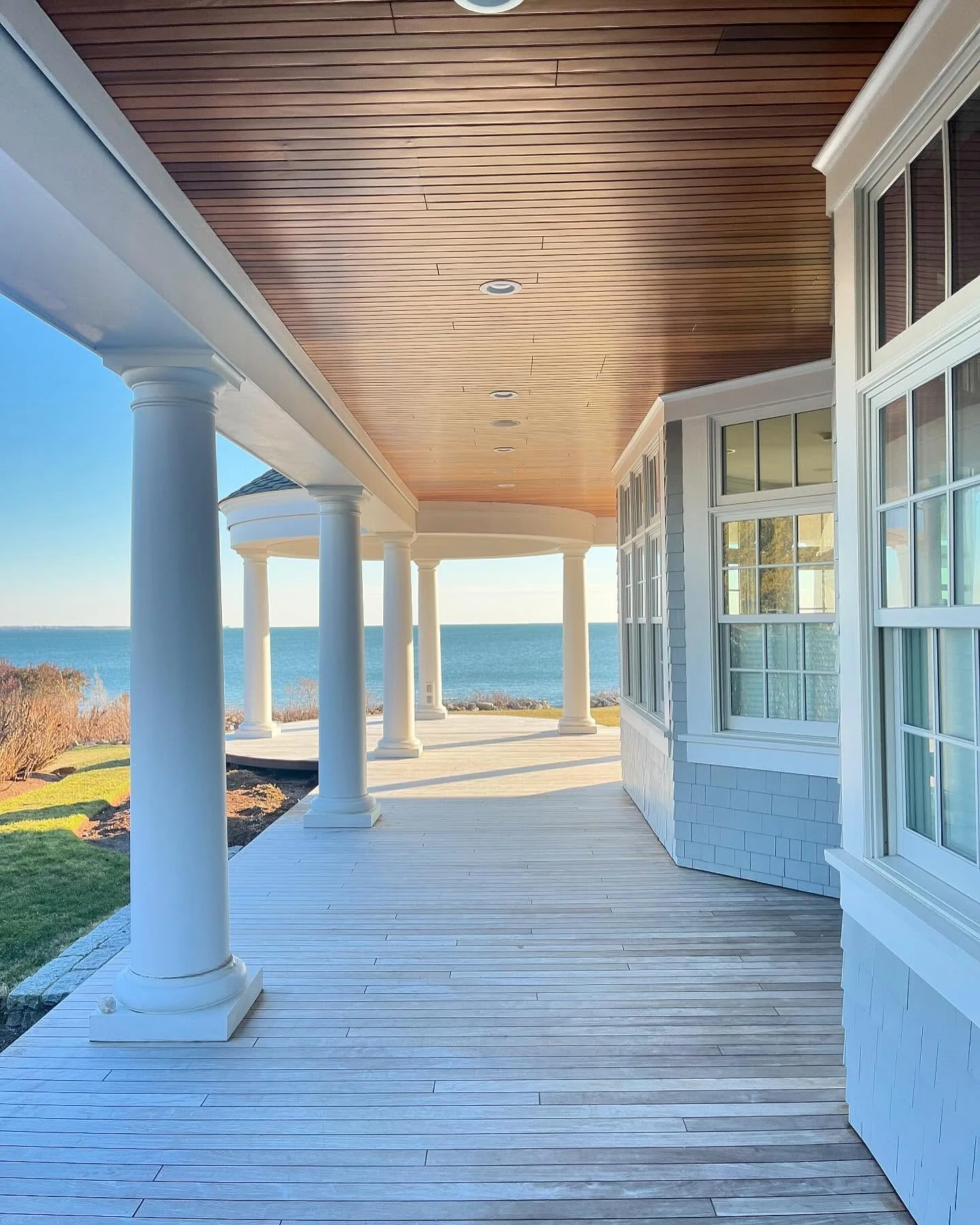 These natural materials have had life restored and will make home for many memories to come while enjoying an even better view! Part 2 of the ceiling and deck restoration at our #narragansettri project 😮&zwj;💨